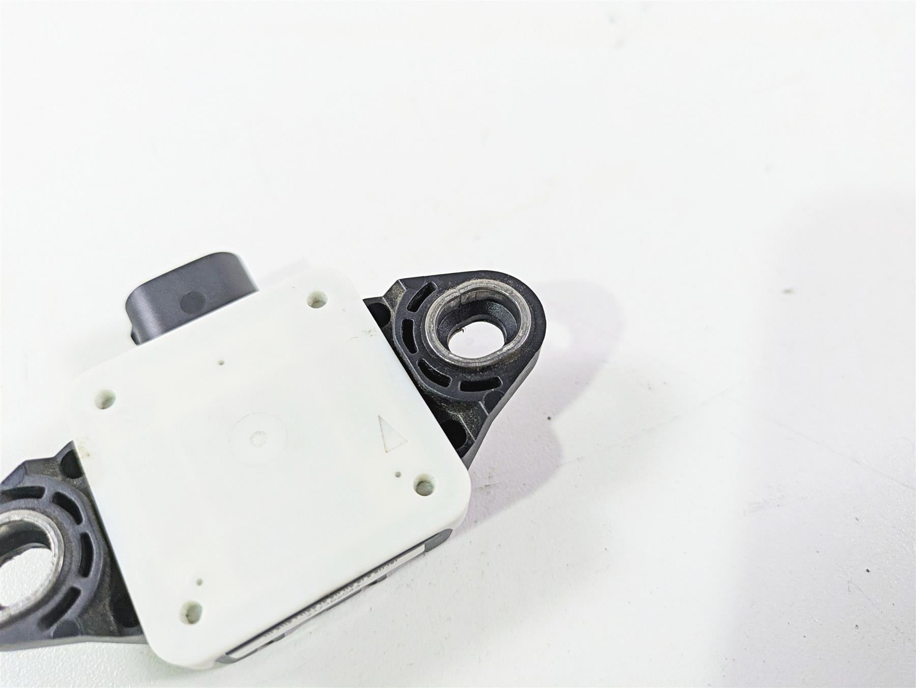 2017 KTM 1290 Super Duke GT Bosch Lean Angle Fall Sensor 60342090000 {{ shop.shopifyCountryName }} - Mototech271