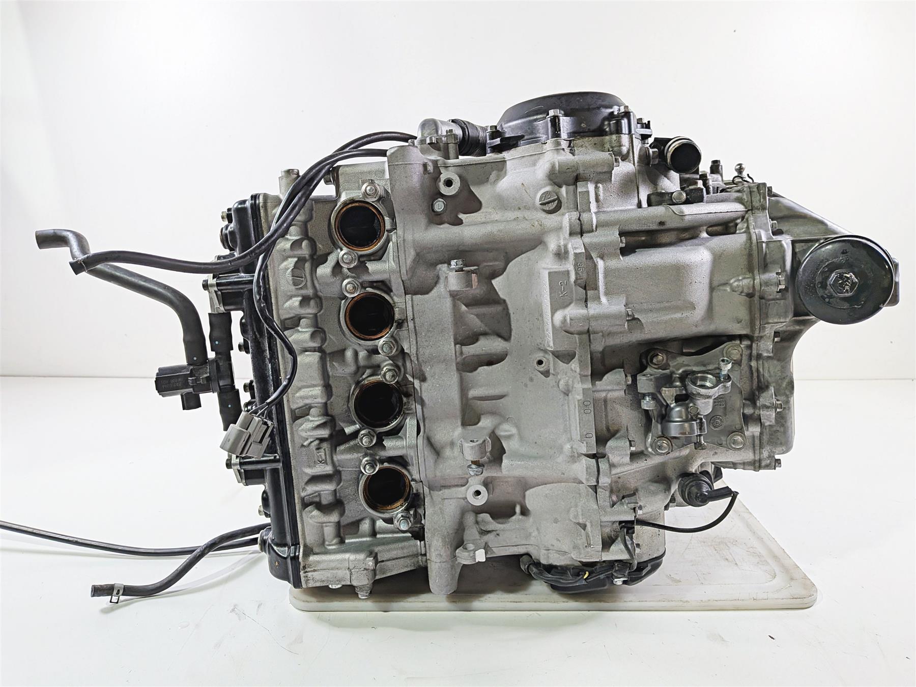 2022 Kawasaki ZX10R ZX1000 Ninja Running Engine Motor 10K -Video 14001-0729 {{ shop.shopifyCountryName }} - Mototech271