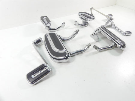 2007 Harley FLHTCU SE CVO Electra Glide Floorboard Shifter Brake Set 50688-04 {{ shop.shopifyCountryName }} - Mototech271