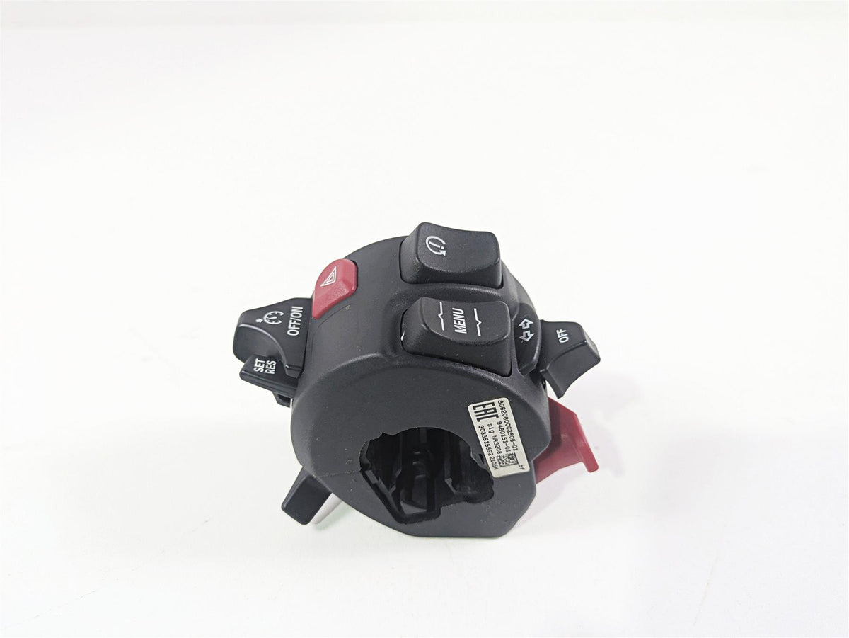 2022 BMW RnineT Pure K22 Left Hand Cruise Blinker Control Switch 61319480151 {{ shop.shopifyCountryName }} - Mototech271
