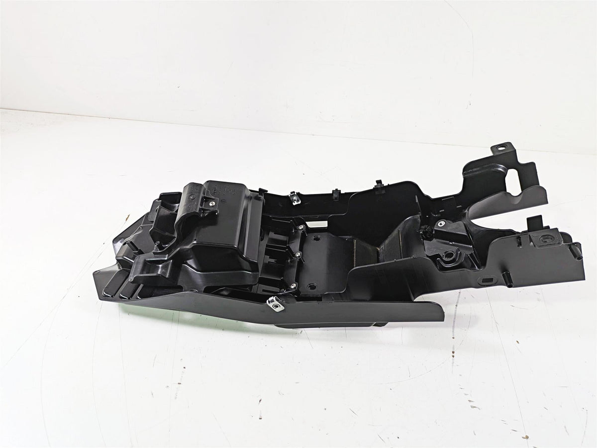 2021 Aprilia RS660 Rear Inner Fender Battery Holder Fairing 2B007272 {{ shop.shopifyCountryName }} - Mototech271