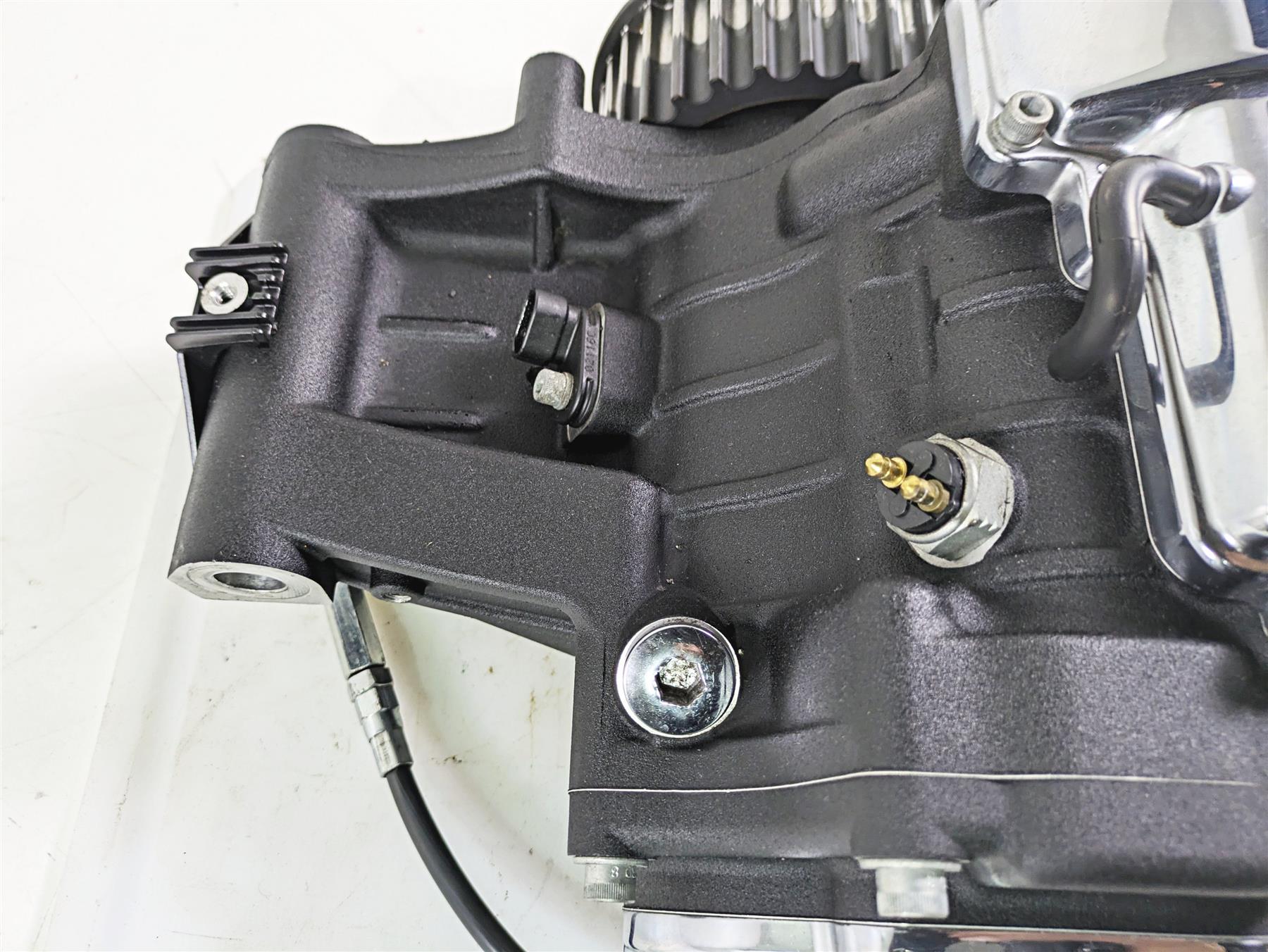 2016 Harley FLSTC Softail Heritage Transmission Gear Box 6 Speed 41K 33012-10A {{ shop.shopifyCountryName }} - Mototech271