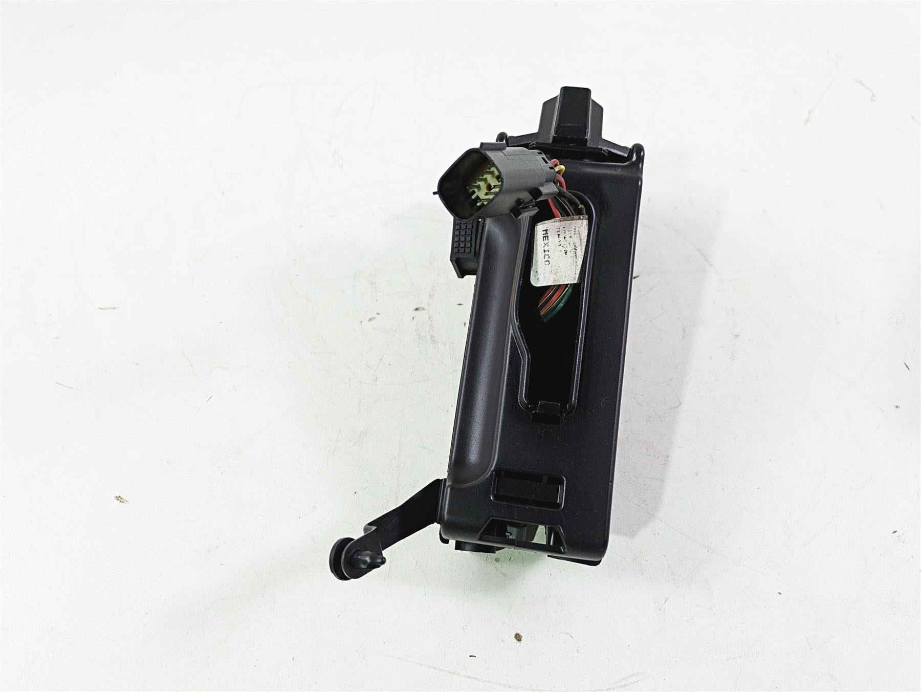2018 Harley FXBR Softail Breakout Horn & Wiring Box 69000095 {{ shop.shopifyCountryName }} - Mototech271