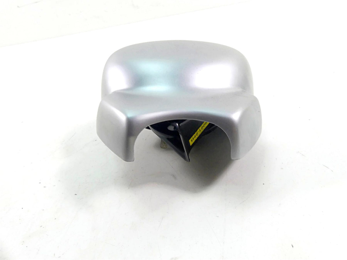 2015 Harley VRSCF Muscle V-Rod Horn & Silver Cover 69053-09 {{ shop.shopifyCountryName }} - Mototech271