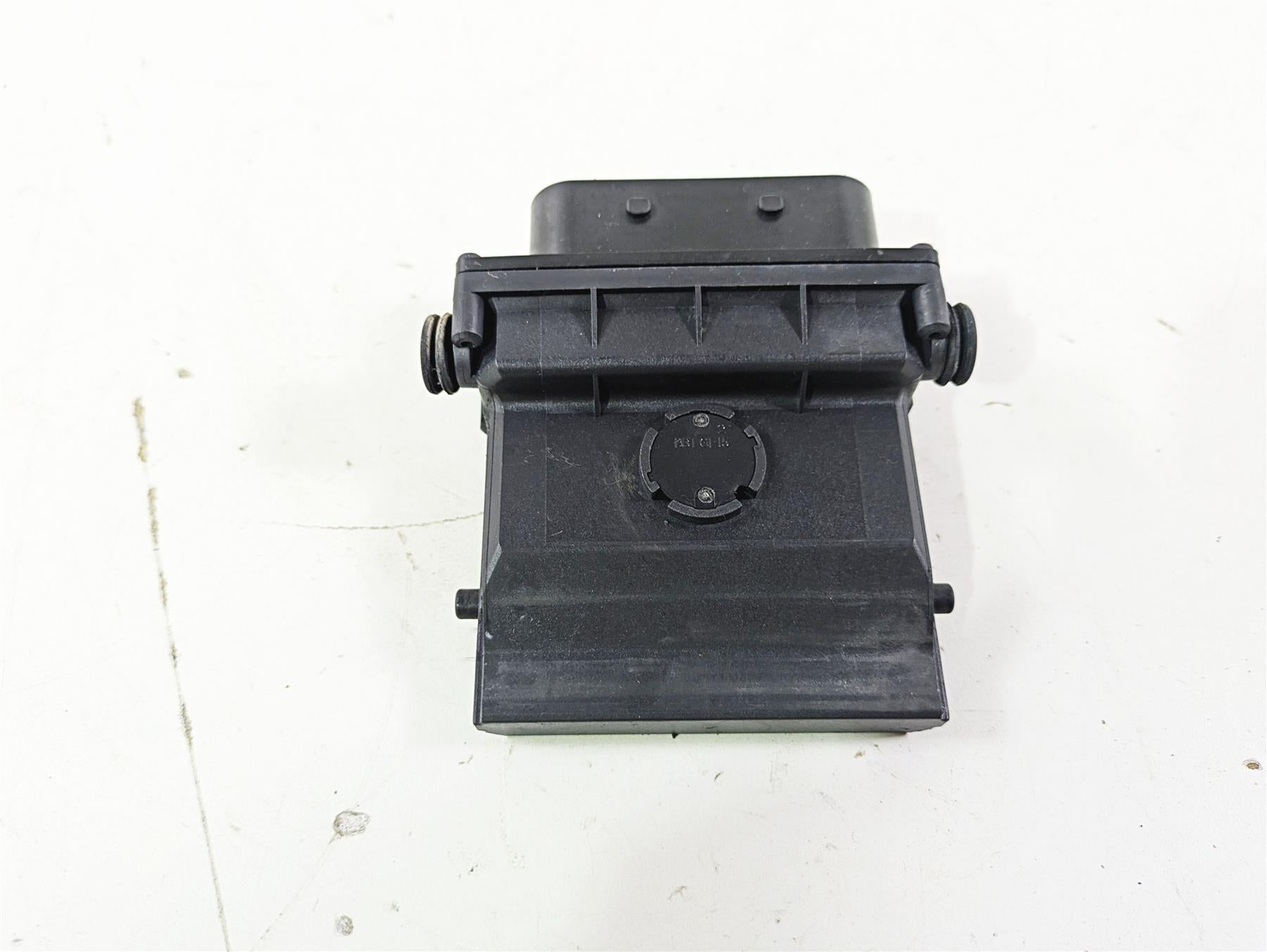 2017 BMW S1000RR K46 Esa Suspension Control Module Unit Ecu 61358564702 {{ shop.shopifyCountryName }} - Mototech271