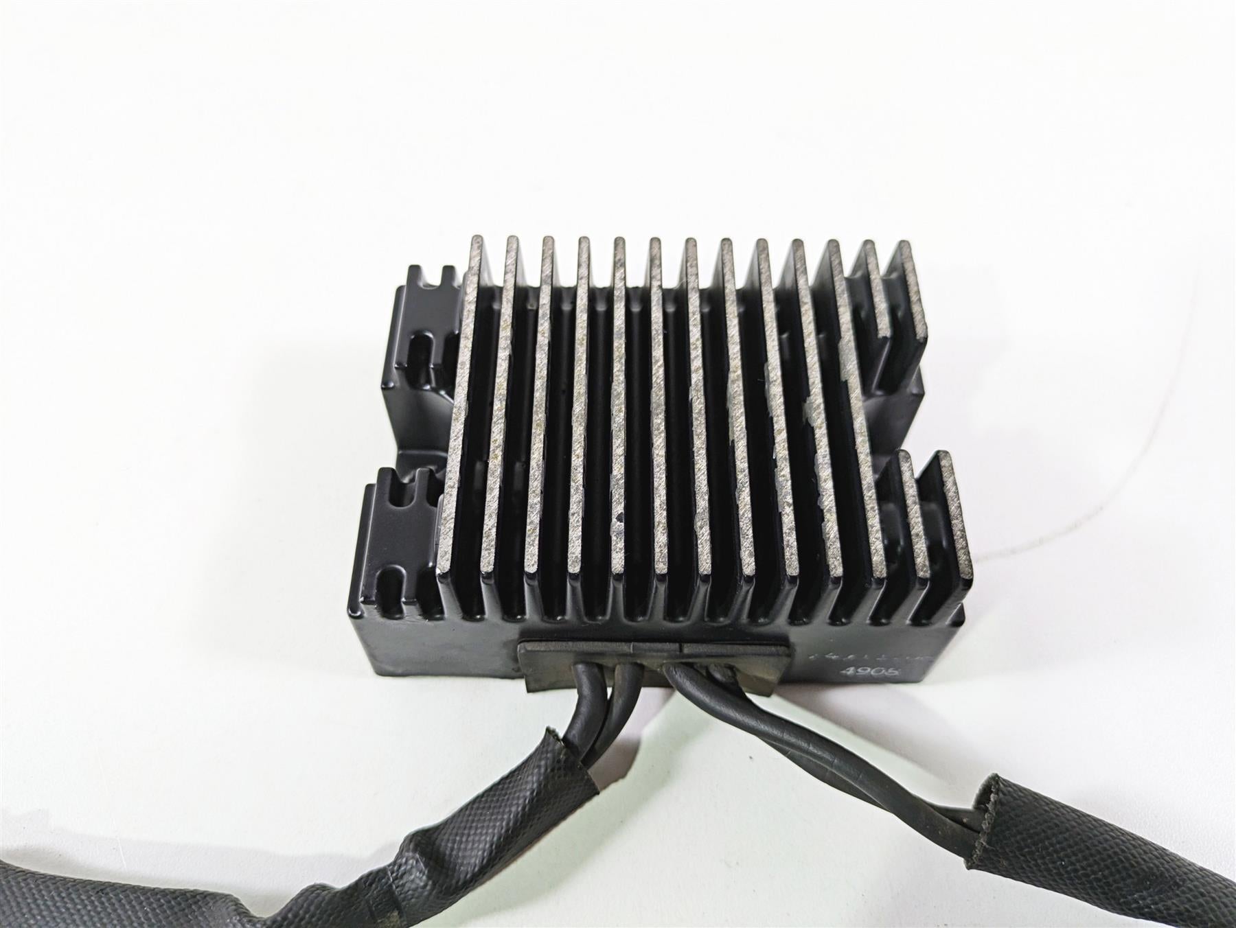 2009 Harley XR1200 Sportster Rectifier Voltage Regulator 74711-08 {{ shop.shopifyCountryName }} - Mototech271