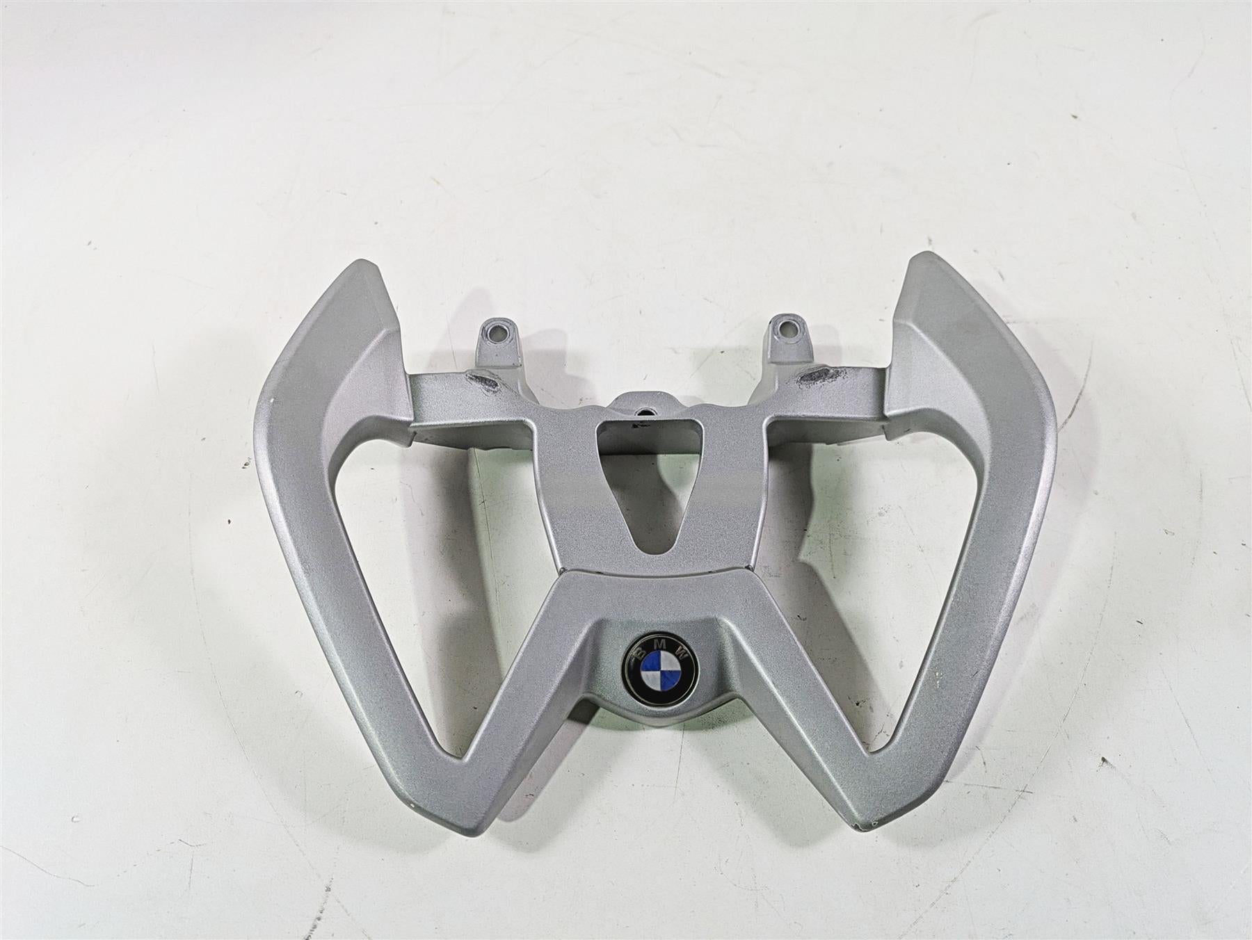 2012 BMW R1200R K27 Rear Passenger Pillion Grab Handle Bar 46547712939 {{ shop.shopifyCountryName }} - Mototech271