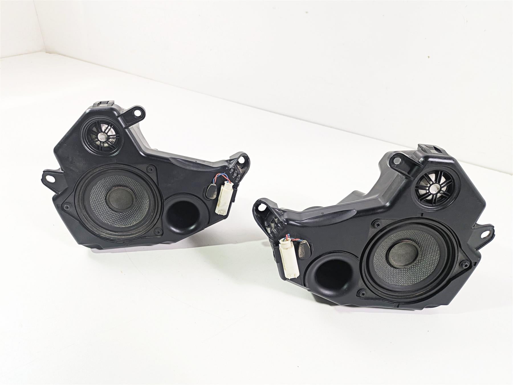 2016 BMW R1200RT K52 Front Audio Radio Speaker Set 65138543457 65138543458 {{ shop.shopifyCountryName }} - Mototech271