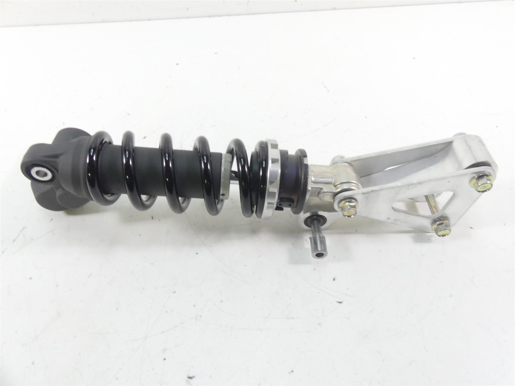 2021 Honda CBR600RR Straight Rear Suspension Shock Damper 52400-MJC-L11 {{ shop.shopifyCountryName }} - Mototech271