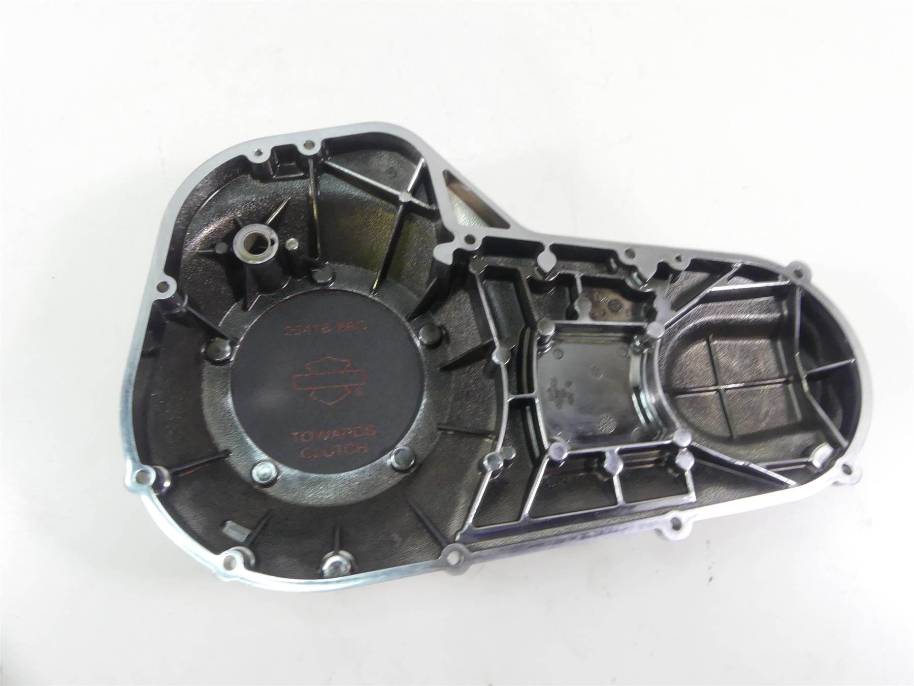 2004 Harley FLHTC SE CVO Electra Glide Outer Primary Drive Clutch Cover 60672-98 {{ shop.shopifyCountryName }} - Mototech271