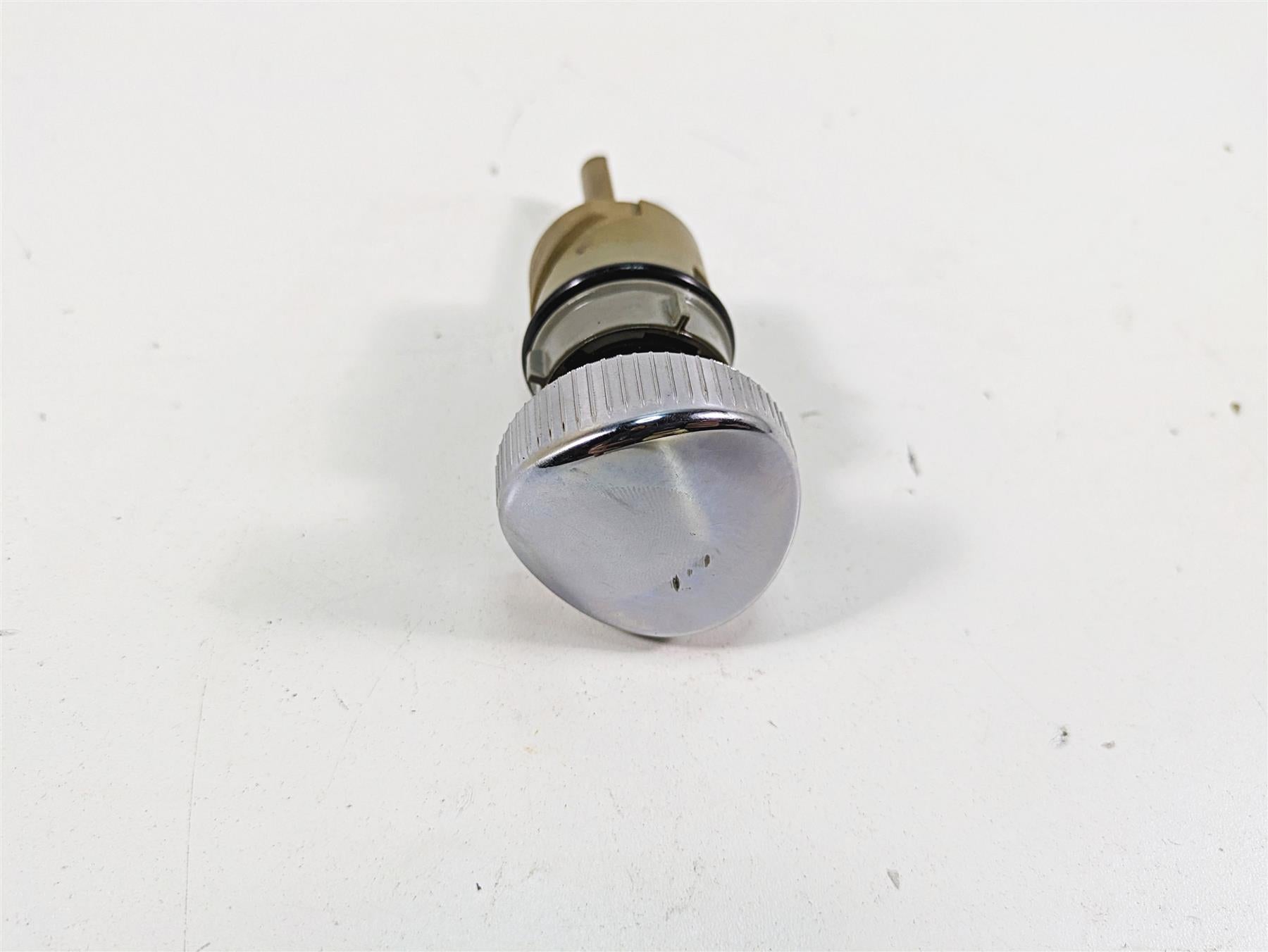 2006 Harley Sportster XL1200 Oil Tank Cap Dipstick Dip Stick 63000-04B {{ shop.shopifyCountryName }} - Mototech271