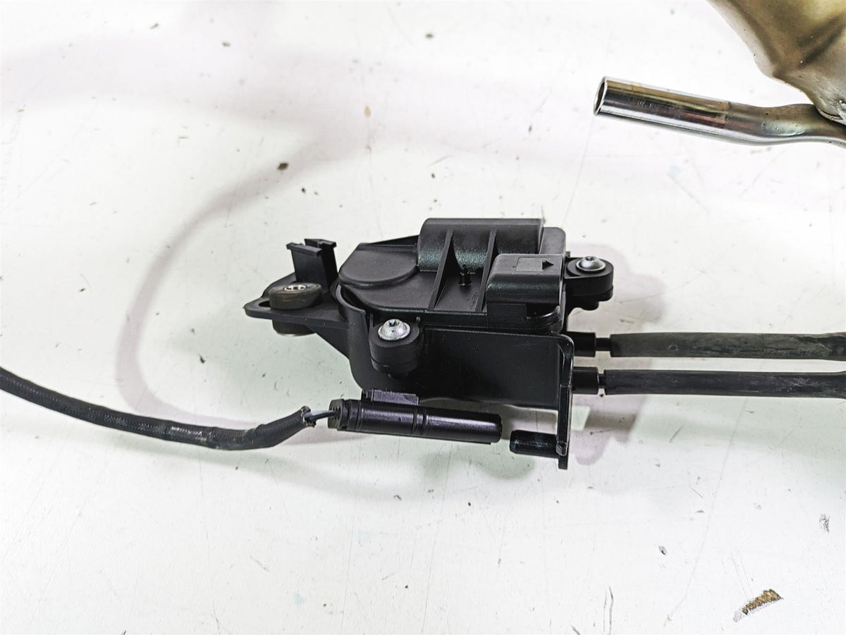 2014 BMW R1200 RT RTW K52 Oem Exhaust Header Manifold Pipe & Servo 18517712008 {{ shop.shopifyCountryName }} - Mototech271