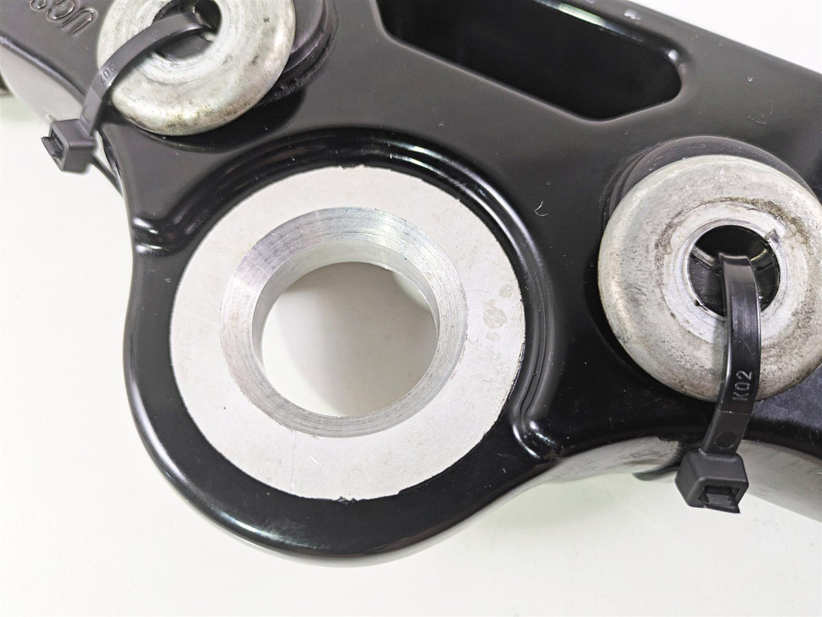 2014 Harley FXDF Dyna Fat Bob Upper Triple Tree Steering Clamp Black 48640-09 {{ shop.shopifyCountryName }} - Mototech271