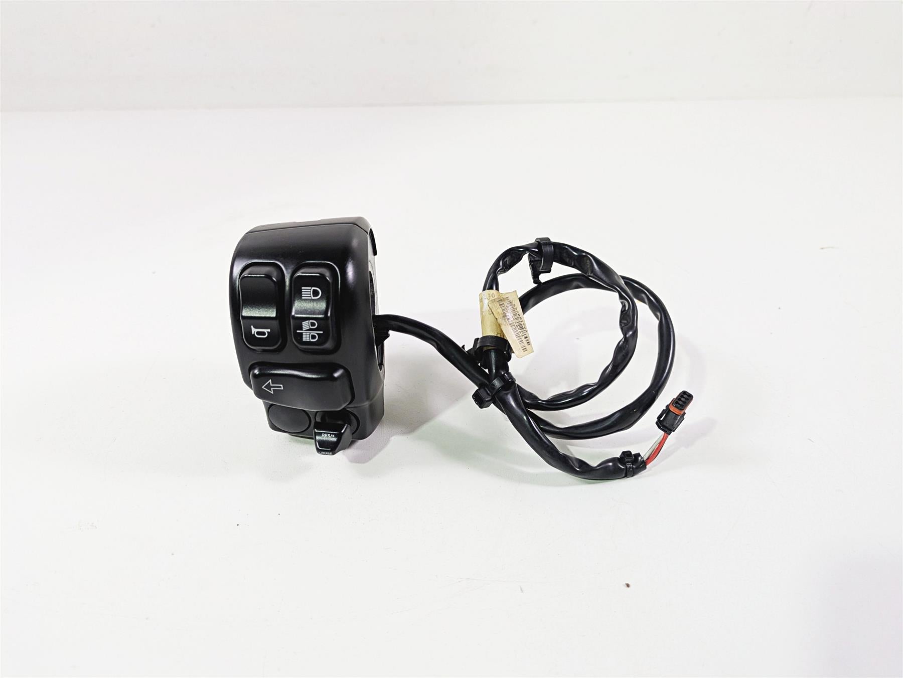 2016 Harley Touring FLHR Road King Left Hand Control Switch - Read ...