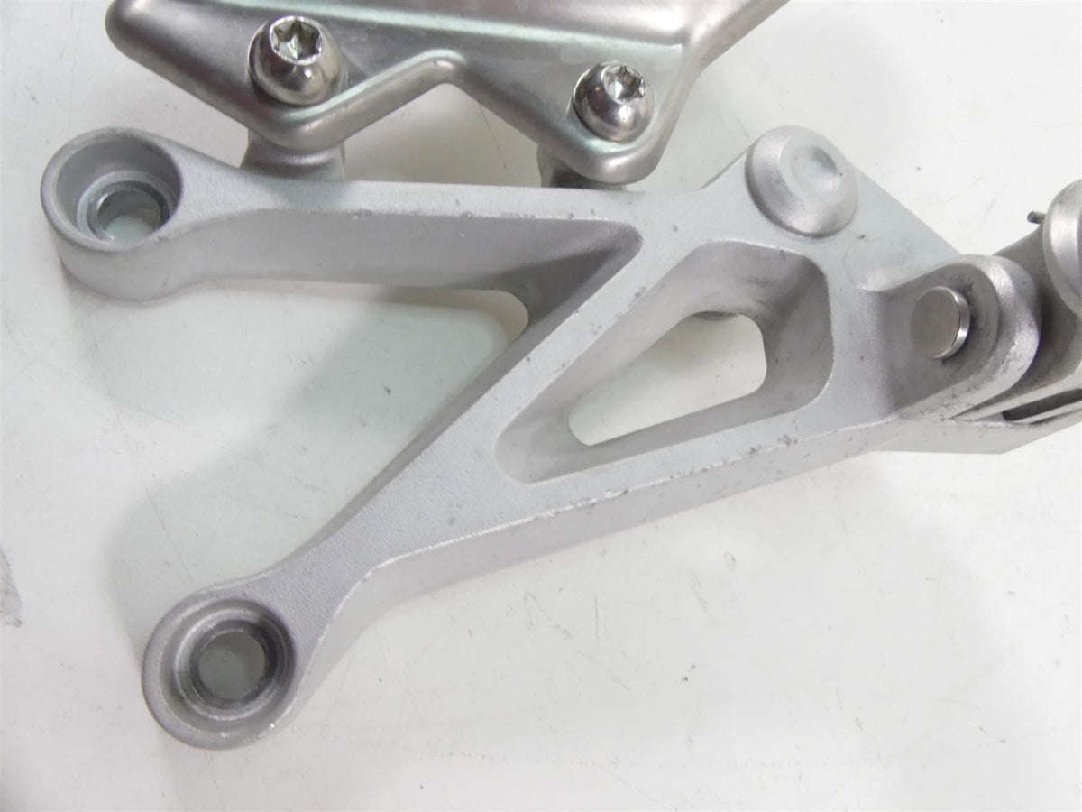 2018 Triumph Street Triple 765RS Left Rider Foot Peg Footpeg T2081534 {{ shop.shopifyCountryName }} - Mototech271
