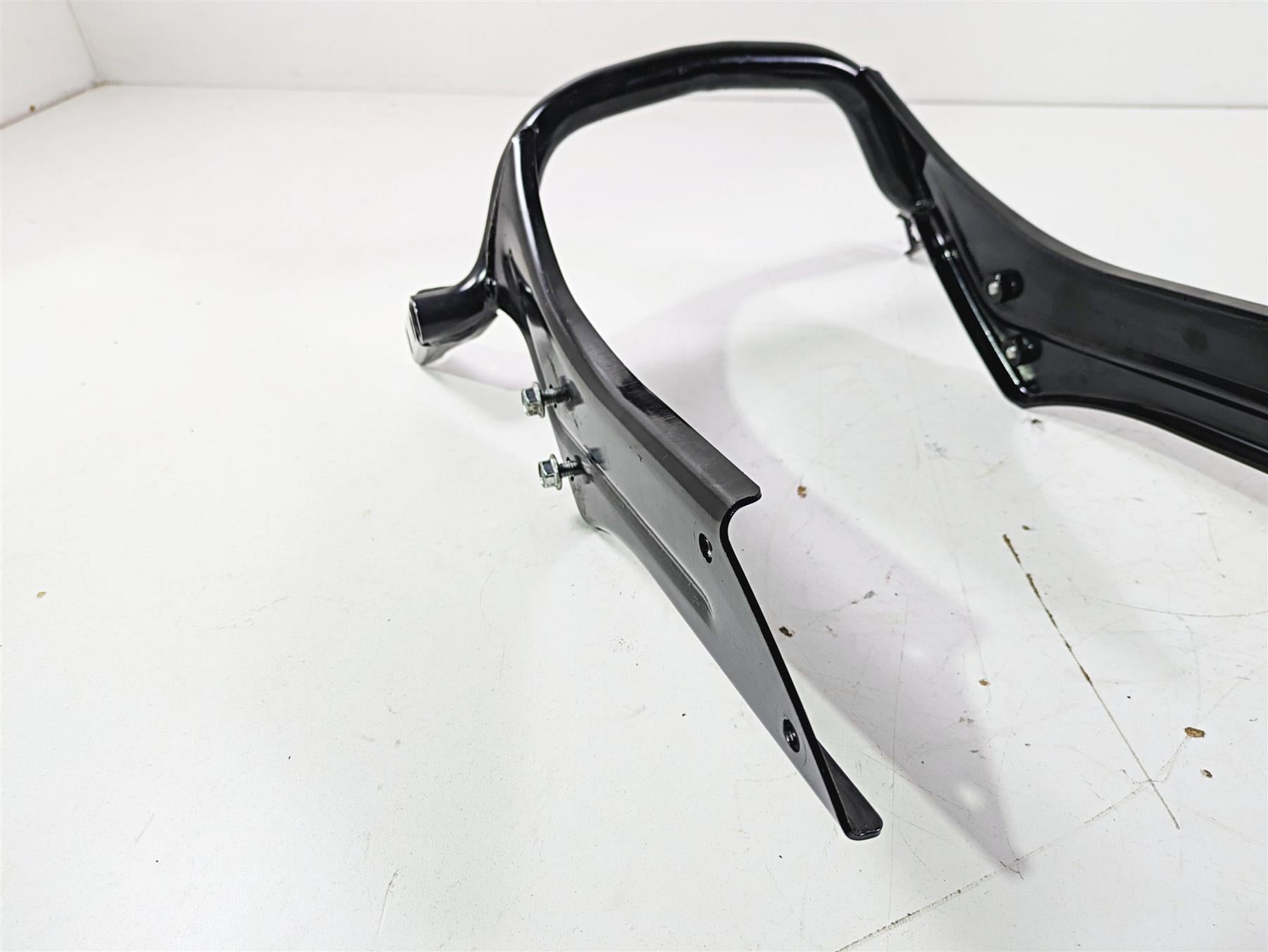 2019 Indian Chieftain Limited Rear Fender Lower Metal Support 1023005 1024636 {{ shop.shopifyCountryName }} - Mototech271