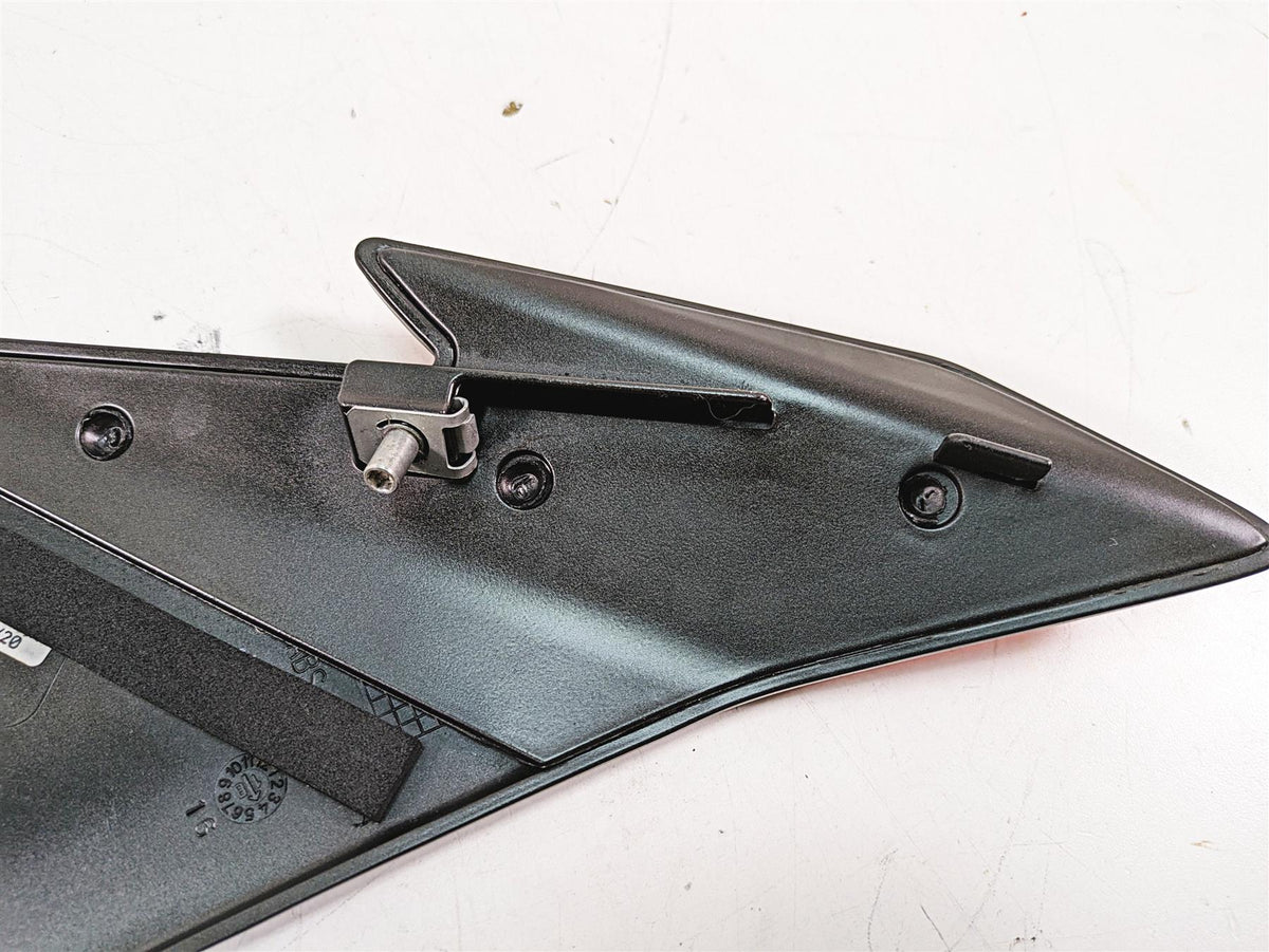 2020 Aprilia Tuono V4 Factory Left Air Duct Side Cover Fairing 2H003733000XHG {{ shop.shopifyCountryName }} - Mototech271