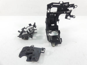 2021 Harley Softail FXBBS Street Bob Electrical Carrier Plastic Set 69201632 | Mototech271