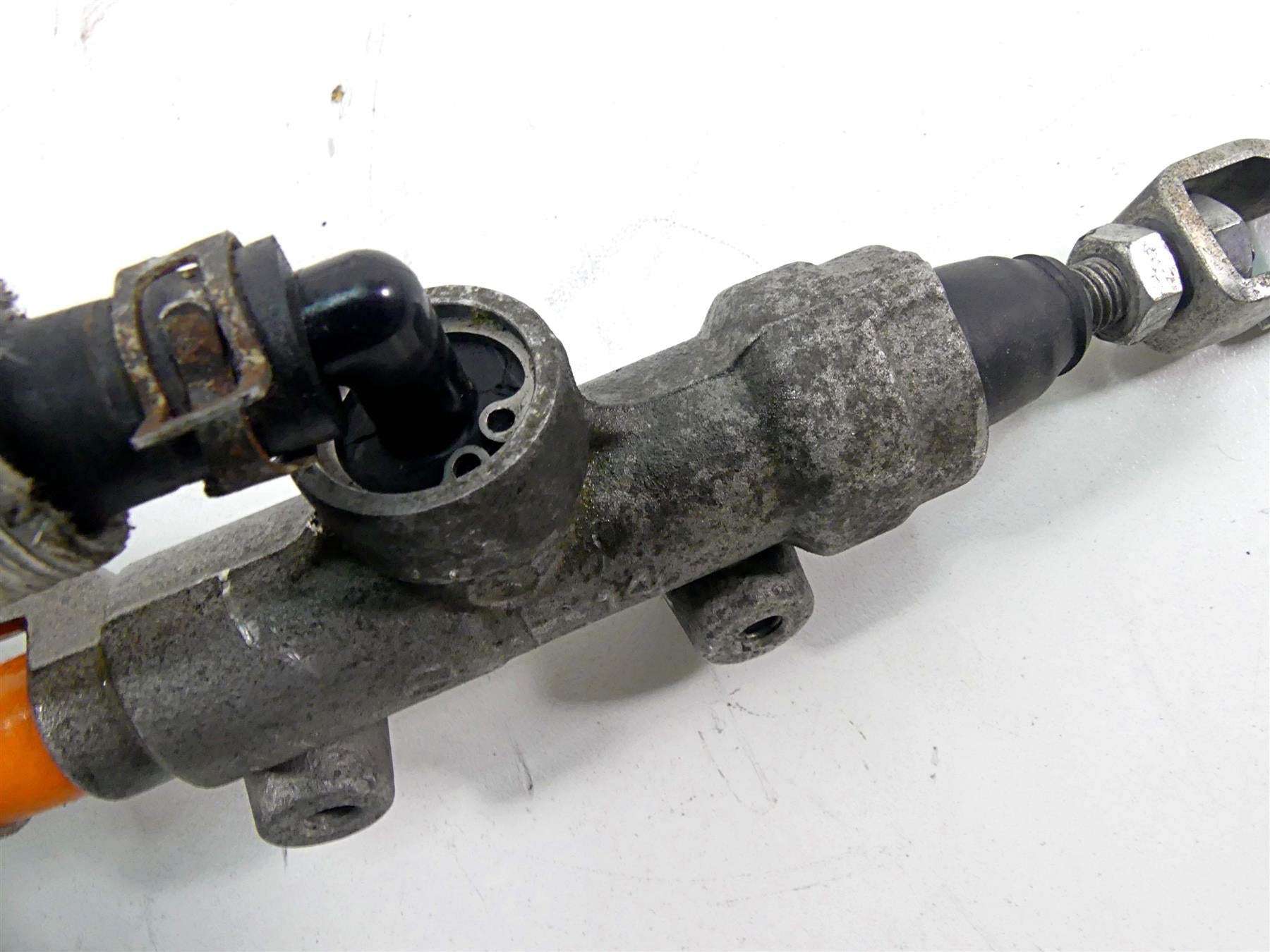 2008 Suzuki M109R VZR1800 Rear Brake Master Cylinder 69600-48G00 {{ shop.shopifyCountryName }} - Mototech271