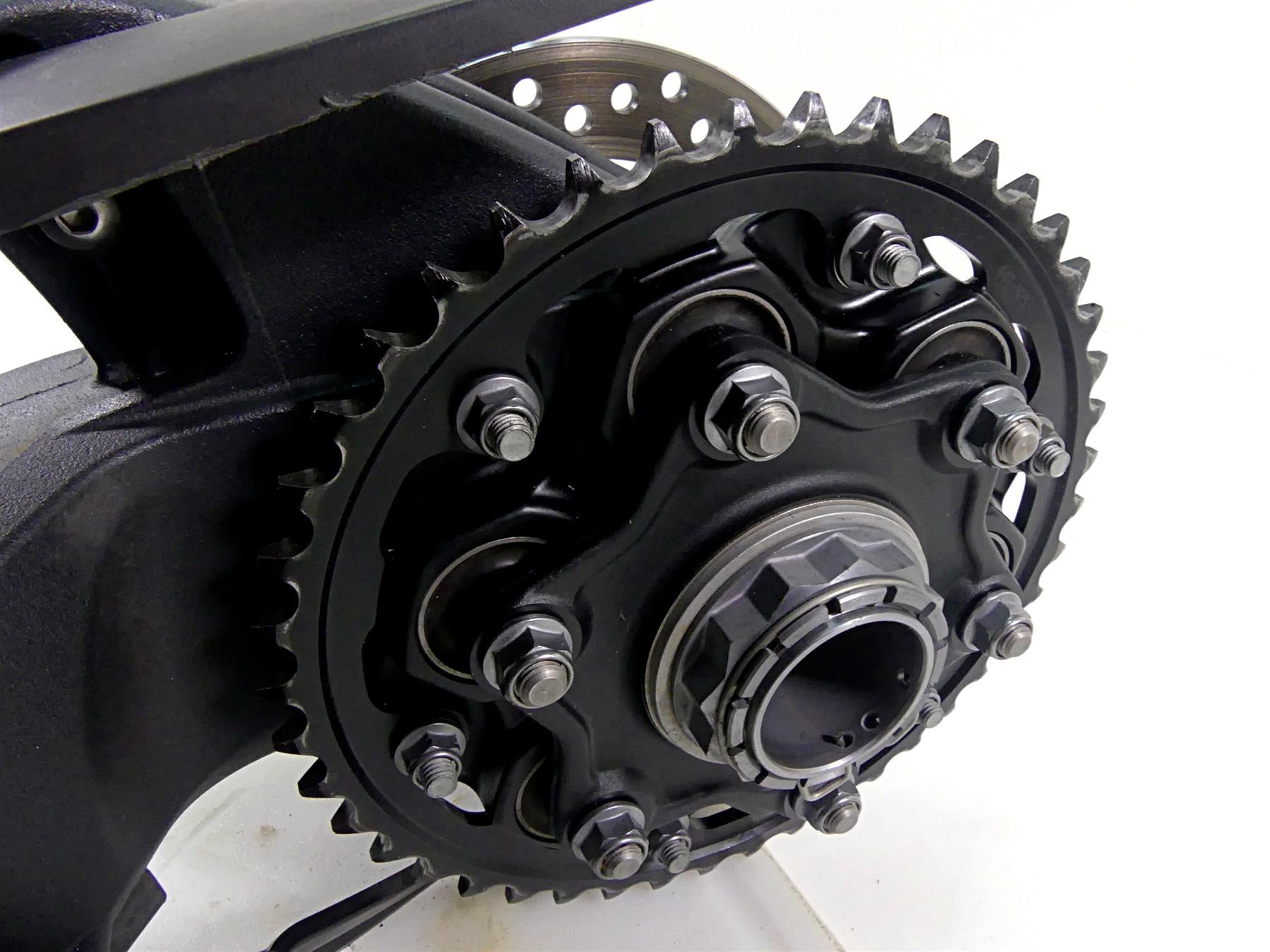 2022 Triumph Speed Triple 1200 RS Rear Swingarm Swing Arm & Axle T2050629 {{ shop.shopifyCountryName }} - Mototech271