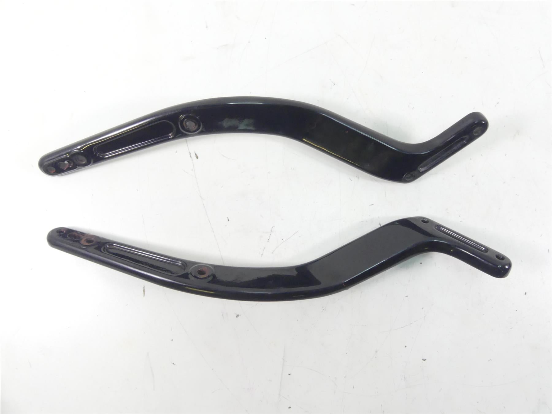 2016 Harley FLS Softail Slim Rear Fender Support Bracket Strut Set 59904-12BHP | Mototech271