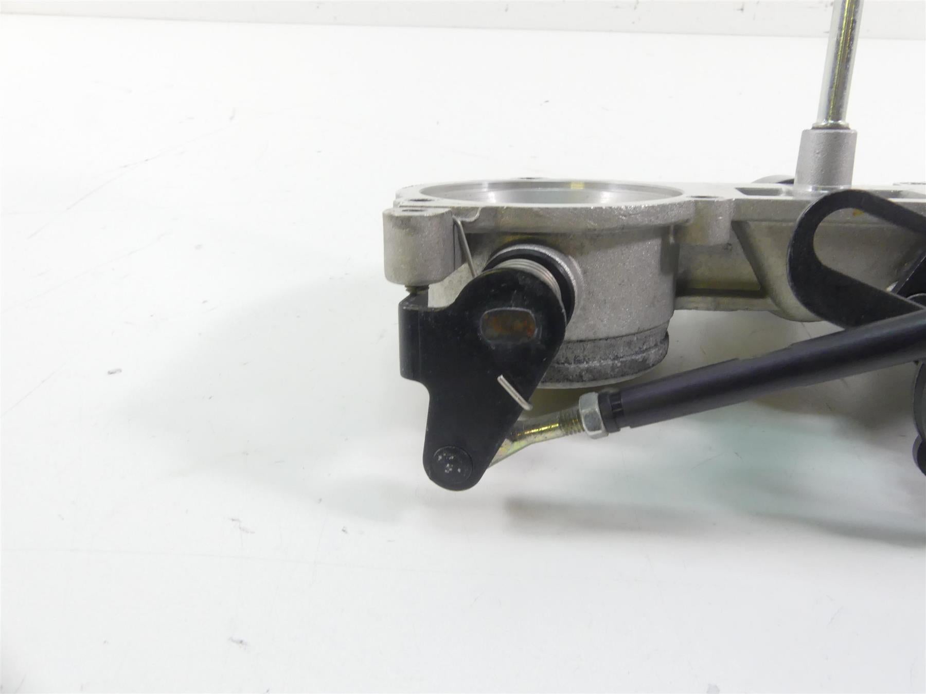 2011 Harley VRSCF Muscle Rod Throttle Body Bodies Fuel Injection Inject 27657-01 {{ shop.shopifyCountryName }} - Mototech271