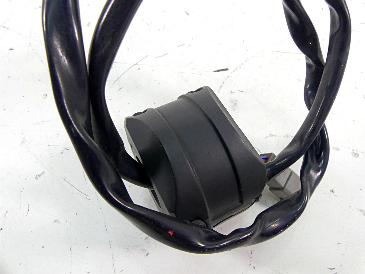 2013 Ducati Diavel Red Right Hand Start Kill Control Switch 65010102E {{ shop.shopifyCountryName }} - Mototech271
