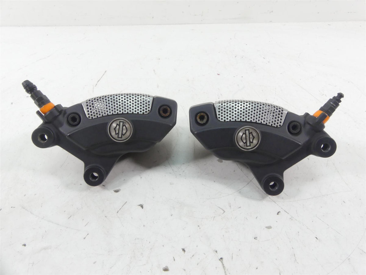 2013 Harley Touring FLHX Street Glide Front Brake Caliper Set 43027-08 44023-08 {{ shop.shopifyCountryName }} - Mototech271