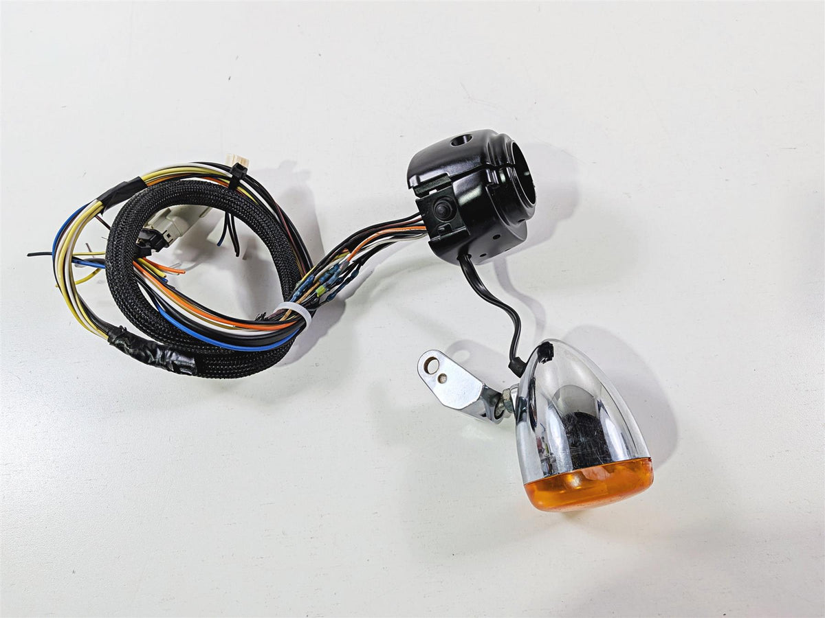 2011 Harley FXDF Dyna Fat Bob Left Hand Control Switch & Turn Signal 71682-06A {{ shop.shopifyCountryName }} - Mototech271