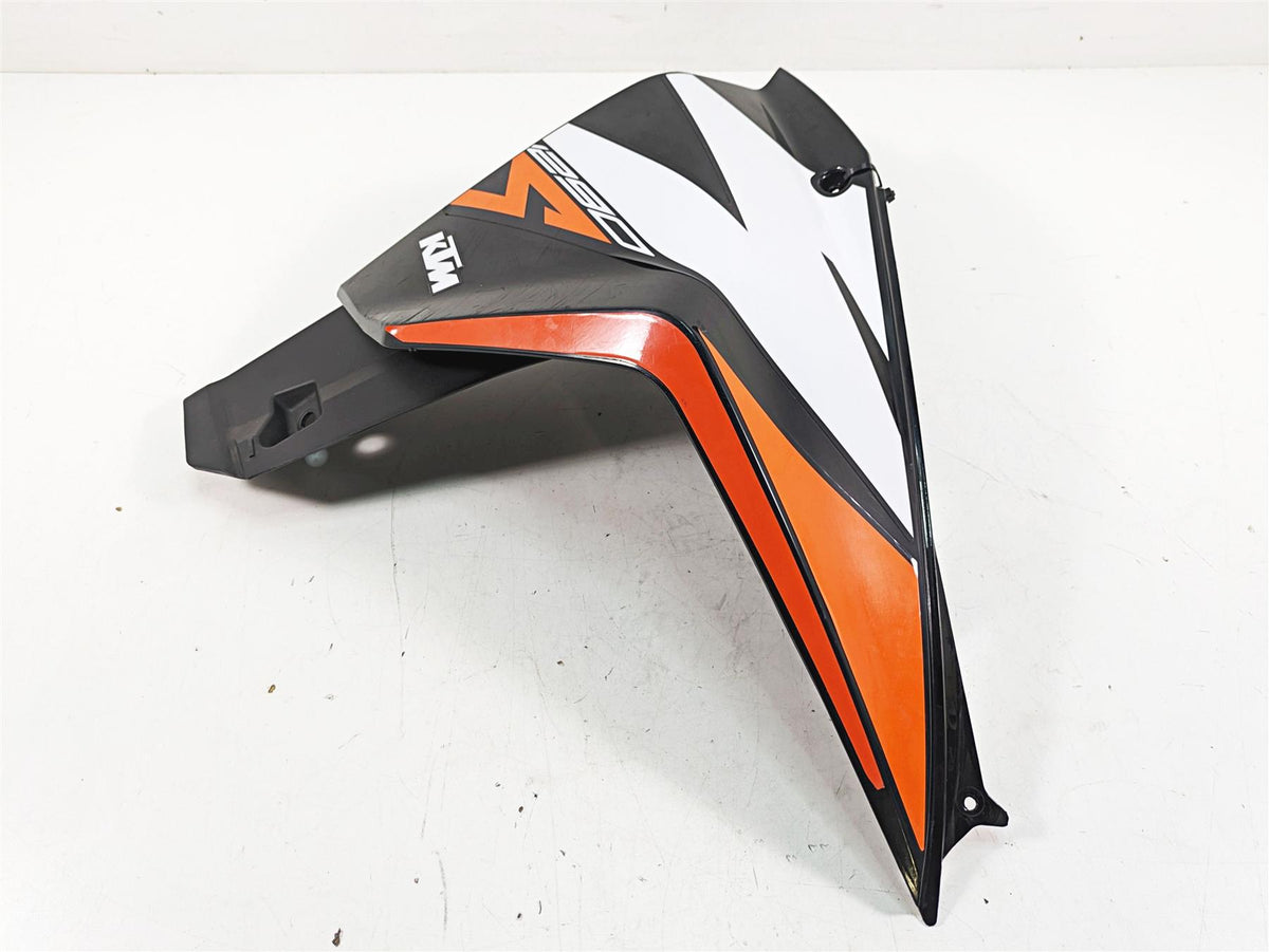 2020 KTM 1290 Super Adventure R Left Tank Fairing Cover Set -Read 6070810200033 {{ shop.shopifyCountryName }} - Mototech271
