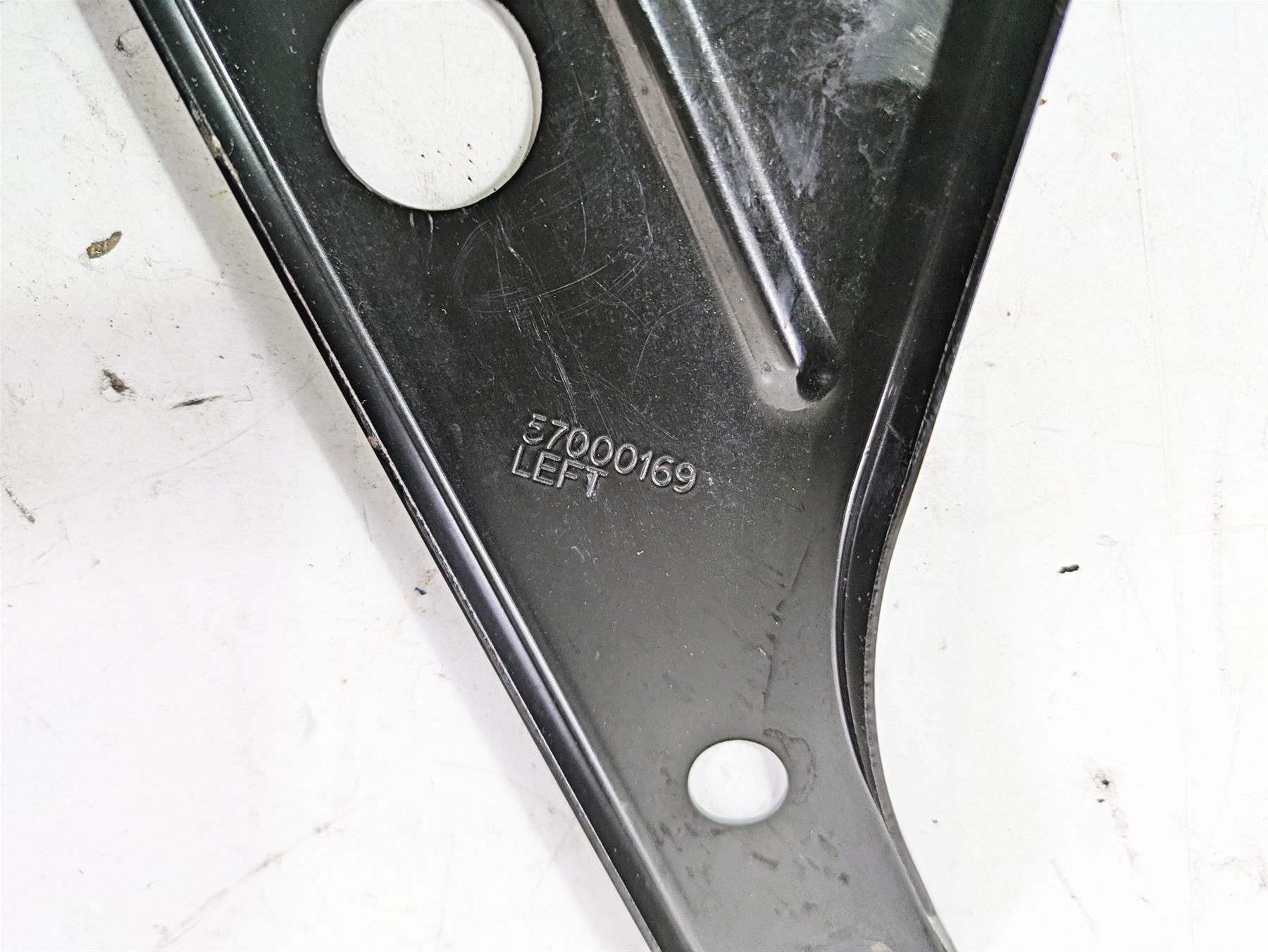 2015 Harley Touring FLHTKL E -Glide Low Front Fairing Mount Holder Set 57000169A {{ shop.shopifyCountryName }} - Mototech271