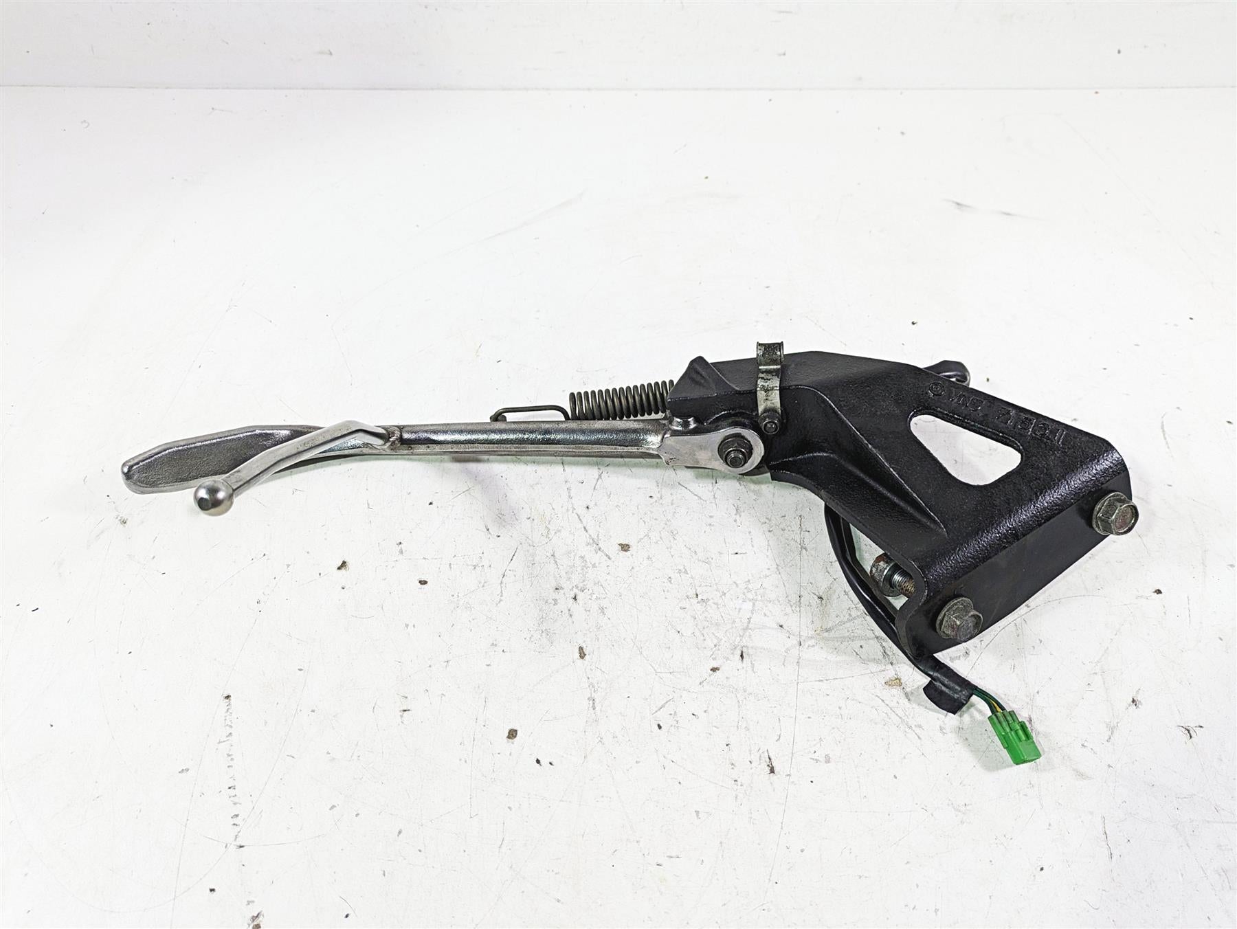 1998 Honda GL1500 Valkyrie Tour Side Kickstand Kick Stand 50530-MZ0-000 {{ shop.shopifyCountryName }} - Mototech271