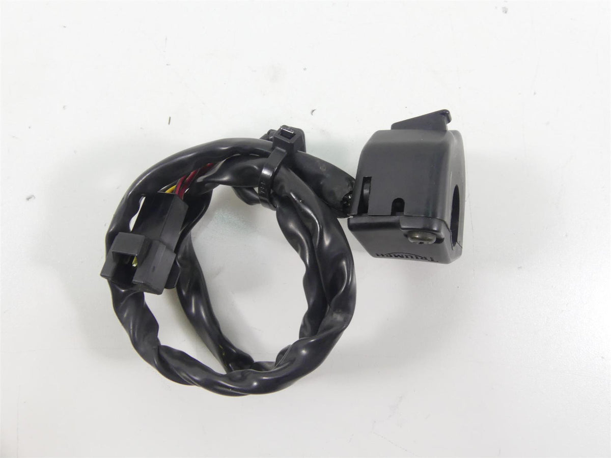 2006 Triumph Daytona 675 Right Hand Start Kill Control Switch T2049237 {{ shop.shopifyCountryName }} - Mototech271