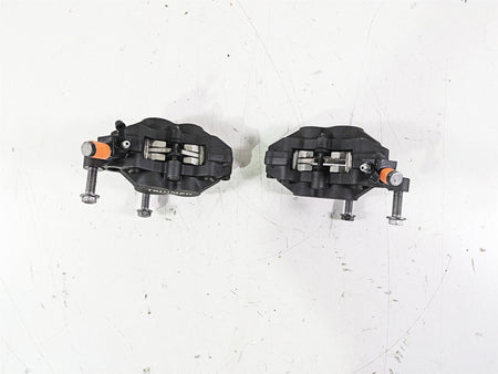 2015 Triumph Tiger Explorer XC Front Brake Caliper Set T2020955 T2020965 {{ shop.shopifyCountryName }} - Mototech271
