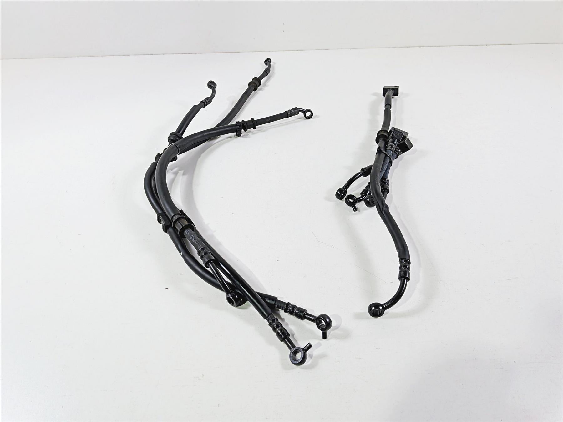 2025 Yamaha YZF R7 Front Rear Abs Brake Line Hose Set BEB-2584A-01-00 {{ shop.shopifyCountryName }} - Mototech271