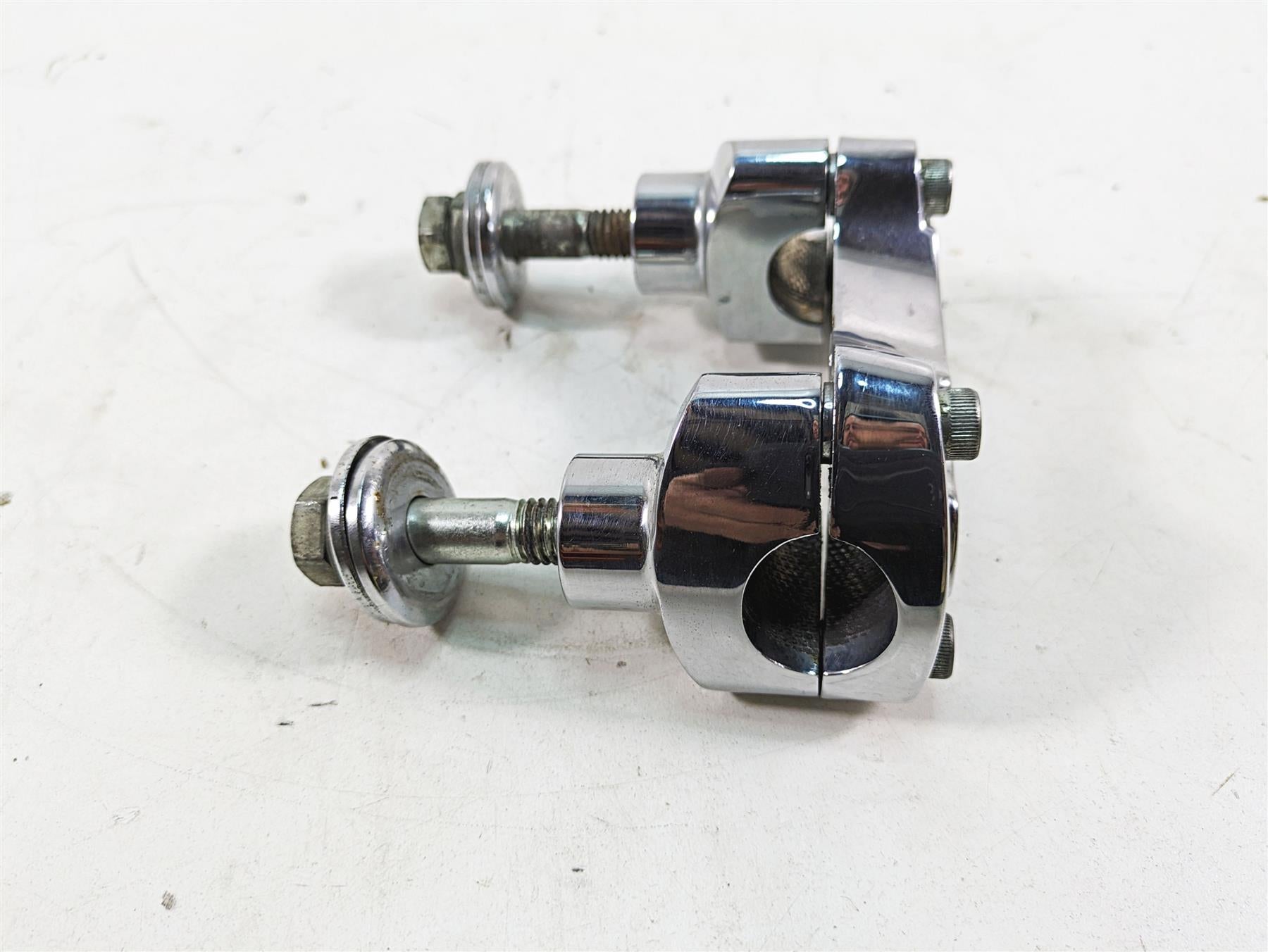 2005 Harley Dyna FXDL Low Rider Handlebar Riser Holder Set 1 3/4" 56567-86B {{ shop.shopifyCountryName }} - Mototech271
