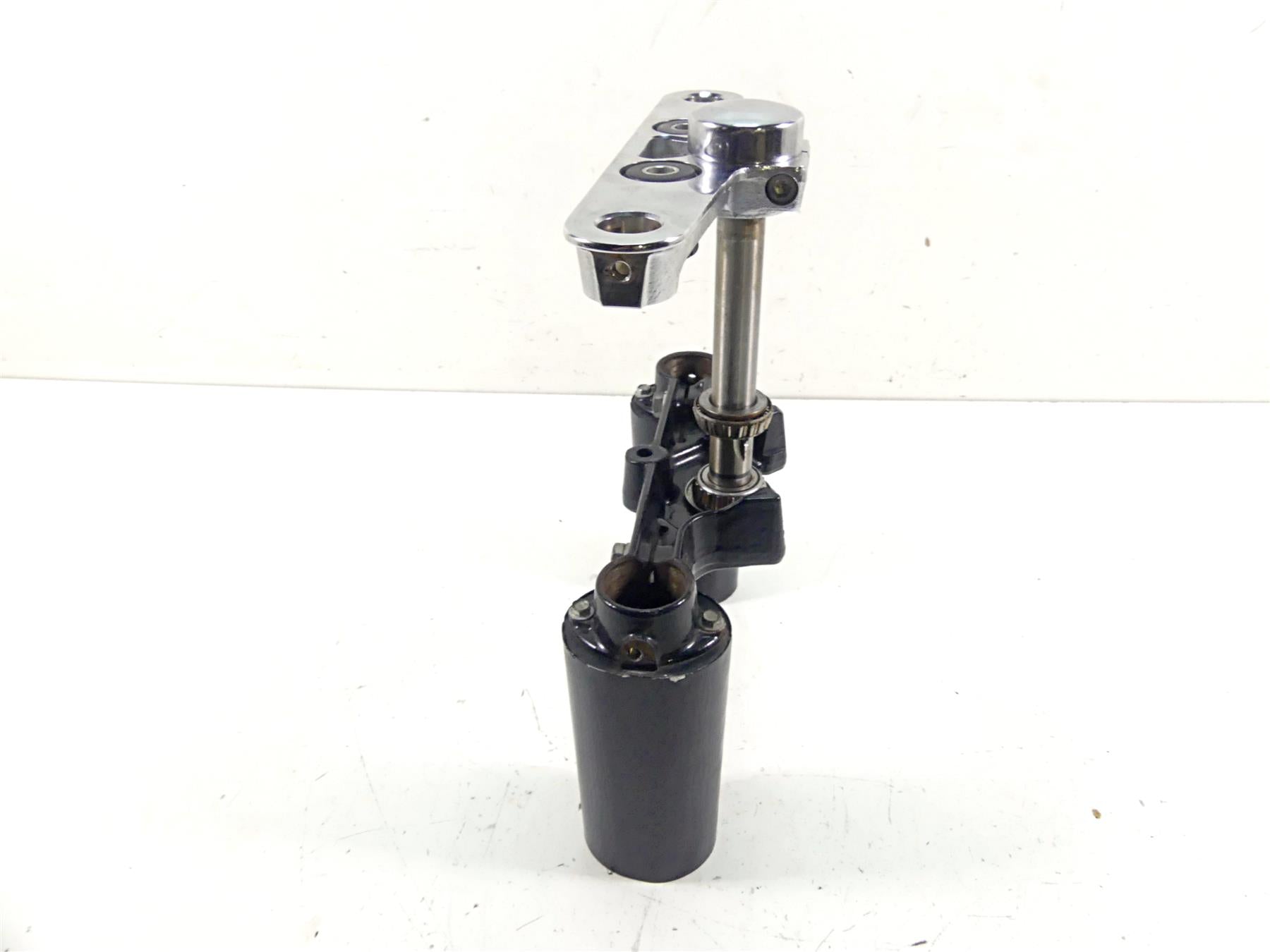 2013 Harley Softail FLSTFB Fat Boy Lo Lower Upper Triple Tree Set 45605-00A {{ shop.shopifyCountryName }} - Mototech271