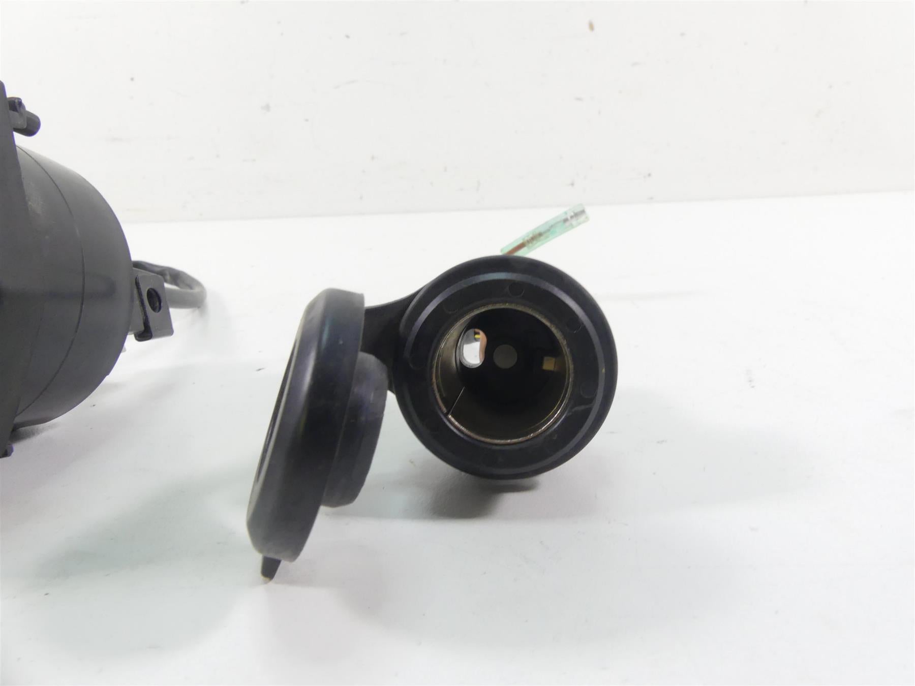 2022 Kawasaki KLR650 KL650 Adv USB & 12V Plug Connecter Set 32099-0814 {{ shop.shopifyCountryName }} - Mototech271