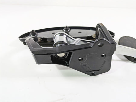 2009 Harley FLSTSB Cross Bones Right Floor Board & Brake Pedal - Read 50600026 {{ shop.shopifyCountryName }} - Mototech271