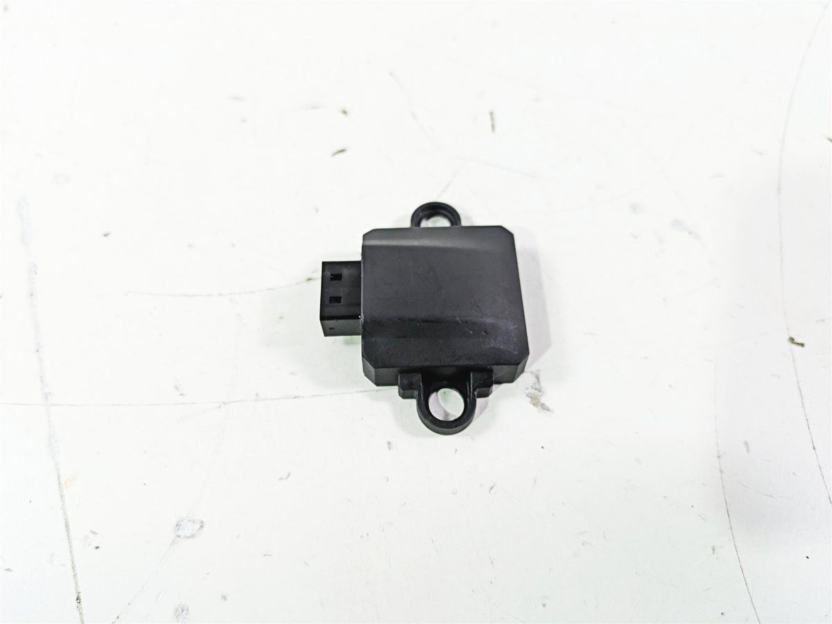 2022 MV Agusta F3 800 Rosso E-Shock Sensor Control Module 8000C8747 {{ shop.shopifyCountryName }} - Mototech271