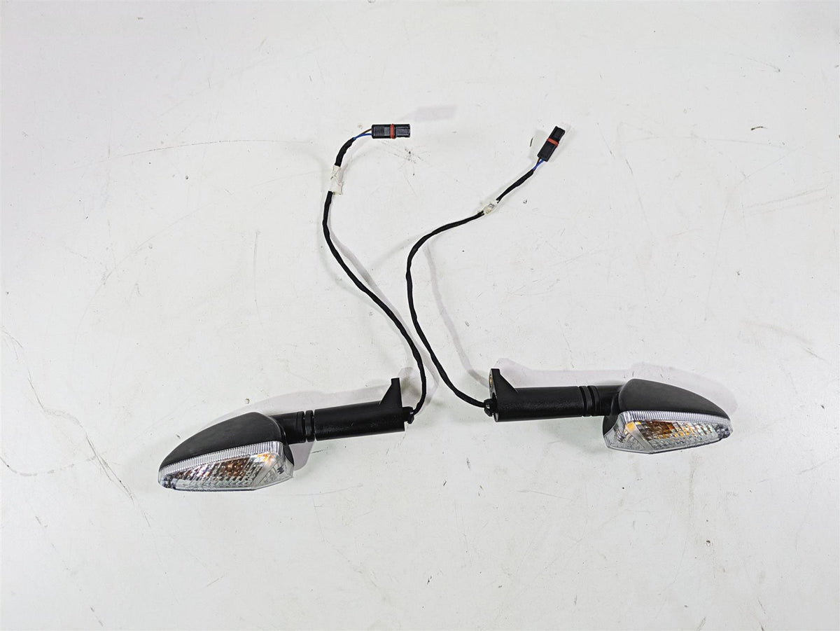 2015 BMW R1200 GS Adv K51 Front Blinker Turn Signal Set 63138534355 63138534354 {{ shop.shopifyCountryName }} - Mototech271