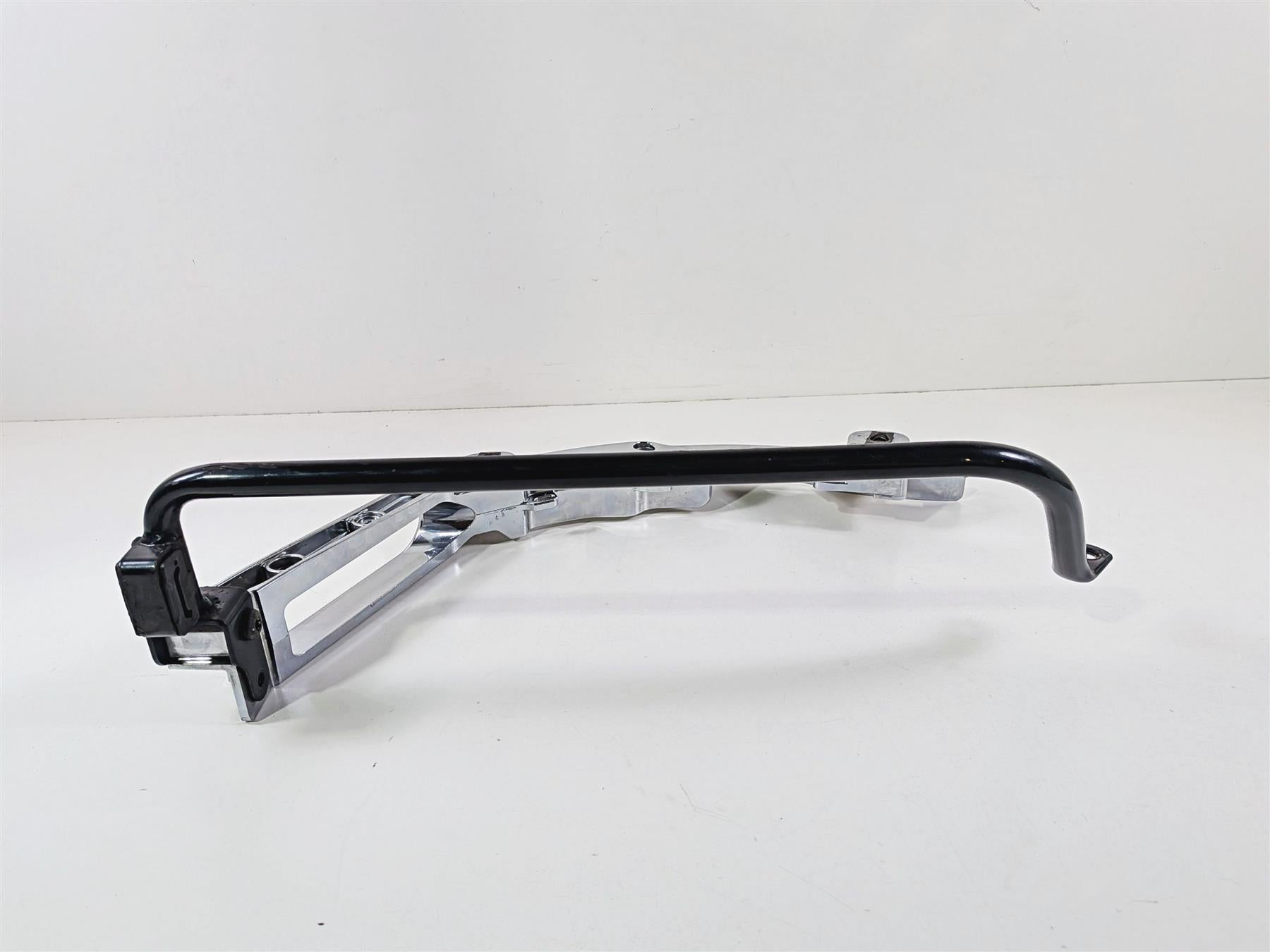2016 Harley Touring FLHX Street Glide Right Rear Chrome Saddlebag Mount 90200502 {{ shop.shopifyCountryName }} - Mototech271