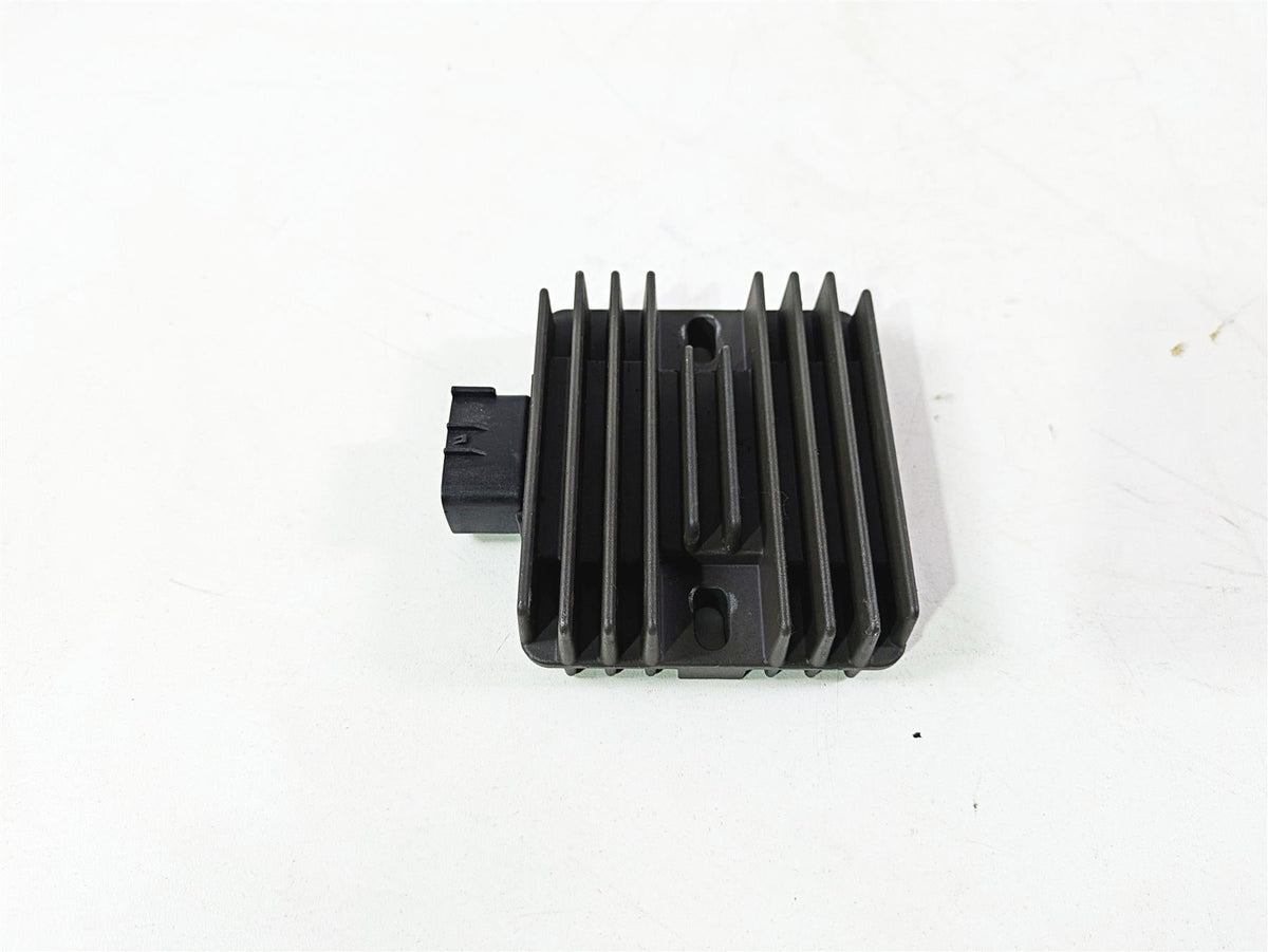 2012 Mv Agusta F4 RR Rectifier Voltage Regulator SH678KA 8000B3206 {{ shop.shopifyCountryName }} - Mototech271
