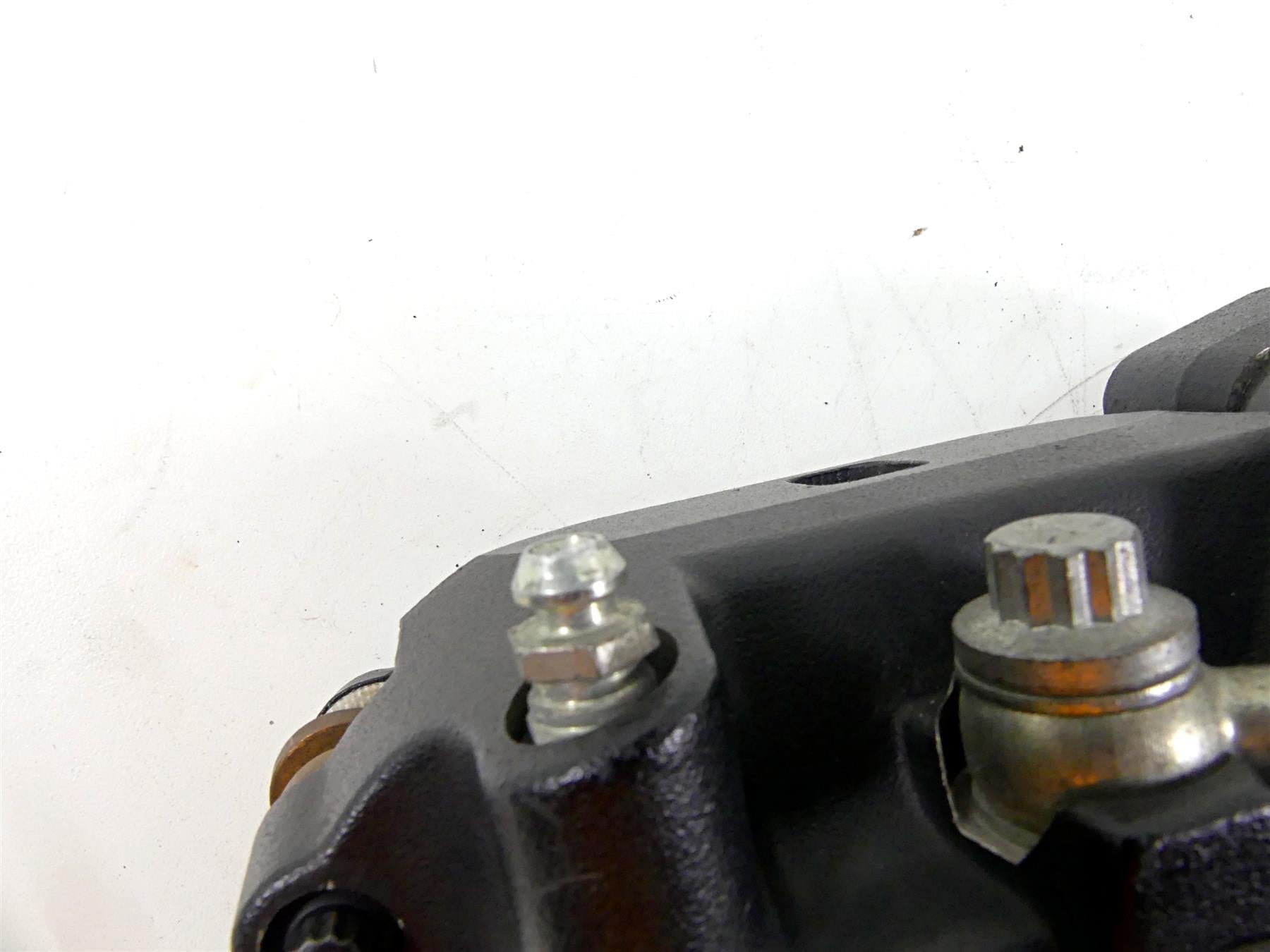 2014 Harley Dyna FXDB Street Bob Rear Brake Caliper -Read 40908-08 {{ shop.shopifyCountryName }} - Mototech271