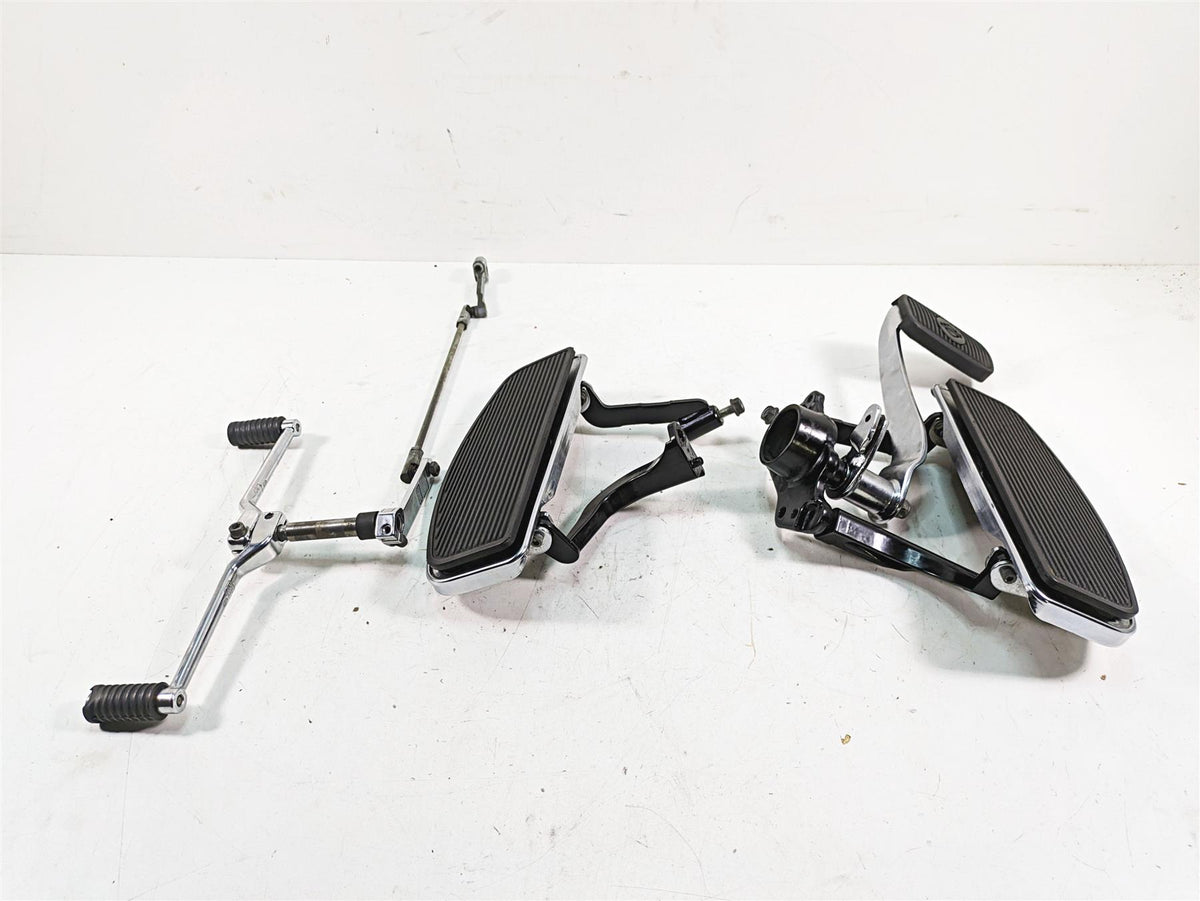 2009 Harley Touring FLHTCU Electra Glide Front Floorboard Pedal Set 33895-82E {{ shop.shopifyCountryName }} - Mototech271