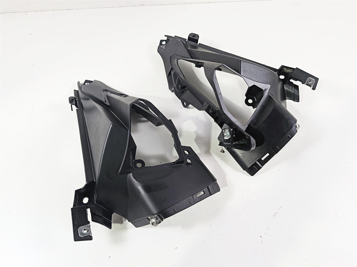2016 BMW R1200RT RT RTW K52 Blinker Turn Signal Cover Fairings 46637728815 {{ shop.shopifyCountryName }} - Mototech271