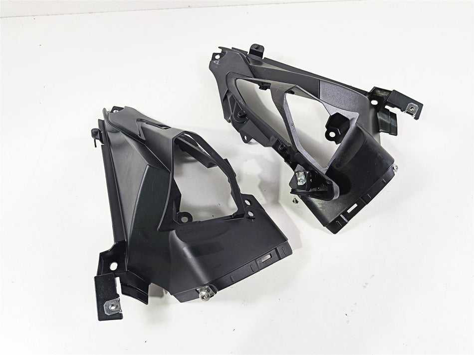 2016 BMW R1200RT RT RTW K52 Blinker Turn Signal Cover Fairings 46637728815 {{ shop.shopifyCountryName }} - Mototech271
