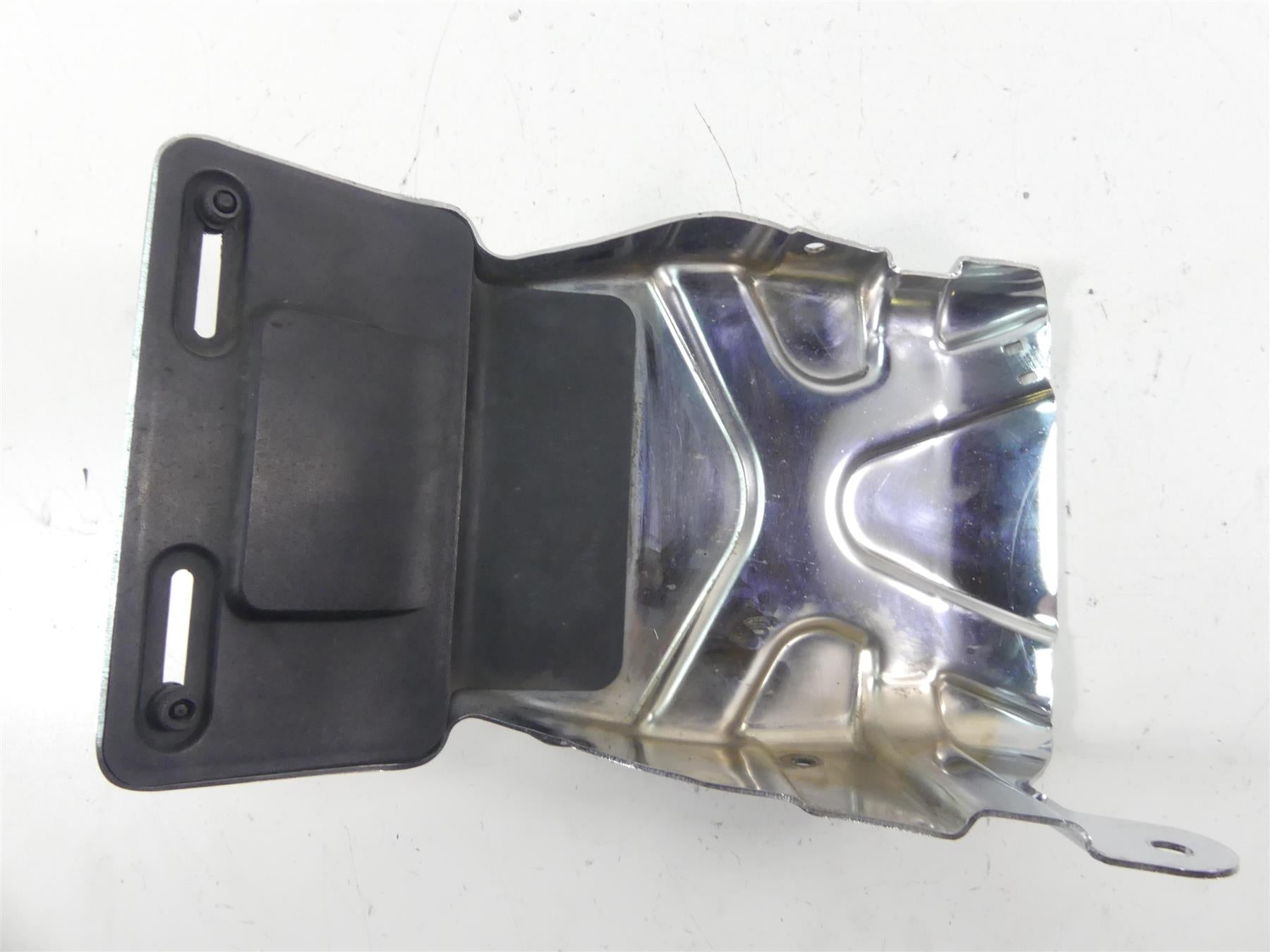 2004 Harley Softail FXSTD SE CVO Deuce Chrome License Late Holder Set 60130-04 {{ shop.shopifyCountryName }} - Mototech271