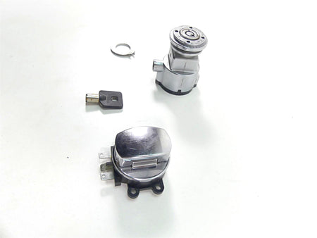 2010 Harley FXDF Dyna Fat Bob Ignition Switch Steering Lock Set 71430-06B {{ shop.shopifyCountryName }} - Mototech271