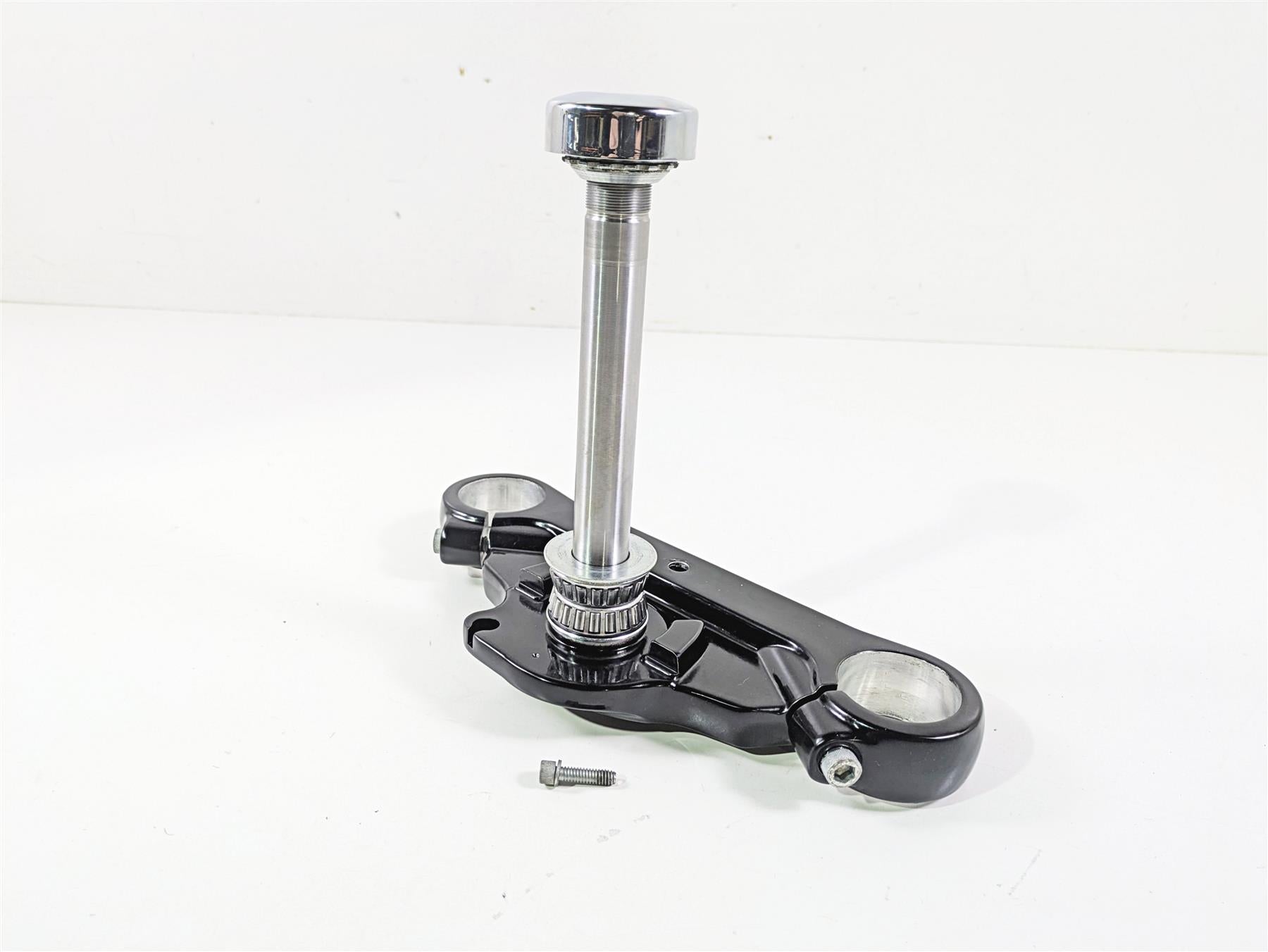 2014 Harley FXDF Dyna Fat Bob Lower Triple Tree Steering Clamp - Nice 48659-09 {{ shop.shopifyCountryName }} - Mototech271